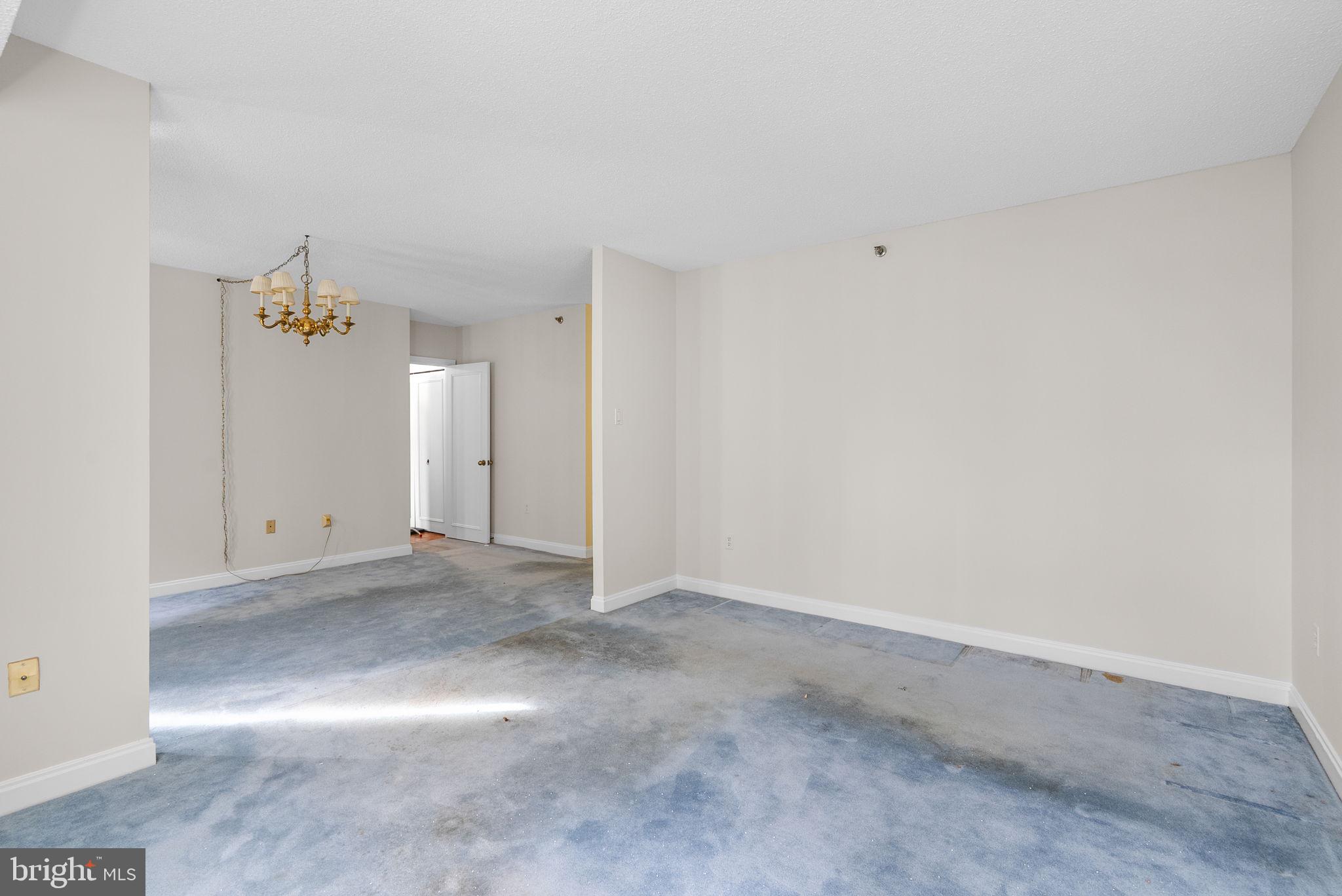 FRIENDSHIP HEIGHTS - Residential