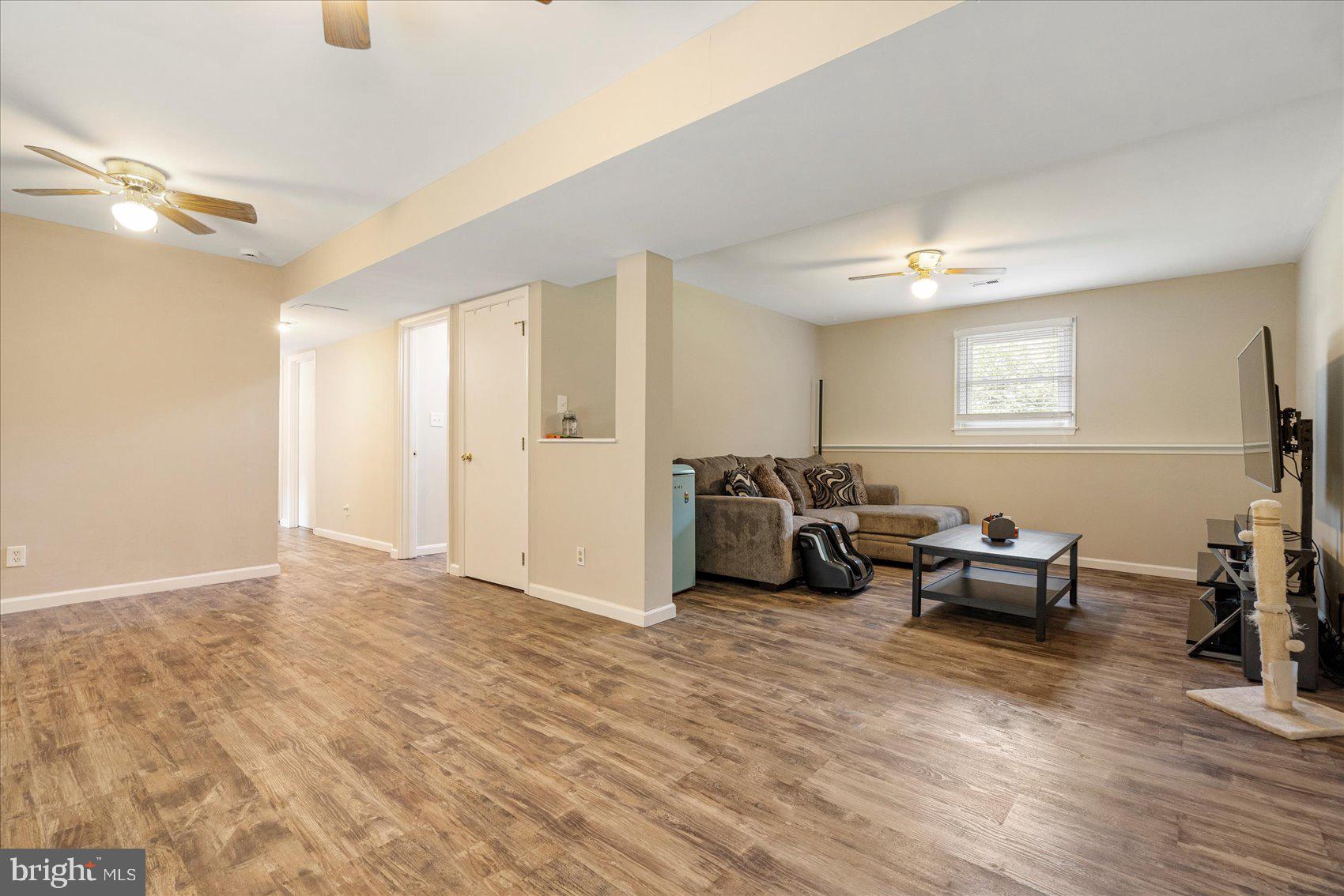 GOLDEN TREE - Residential