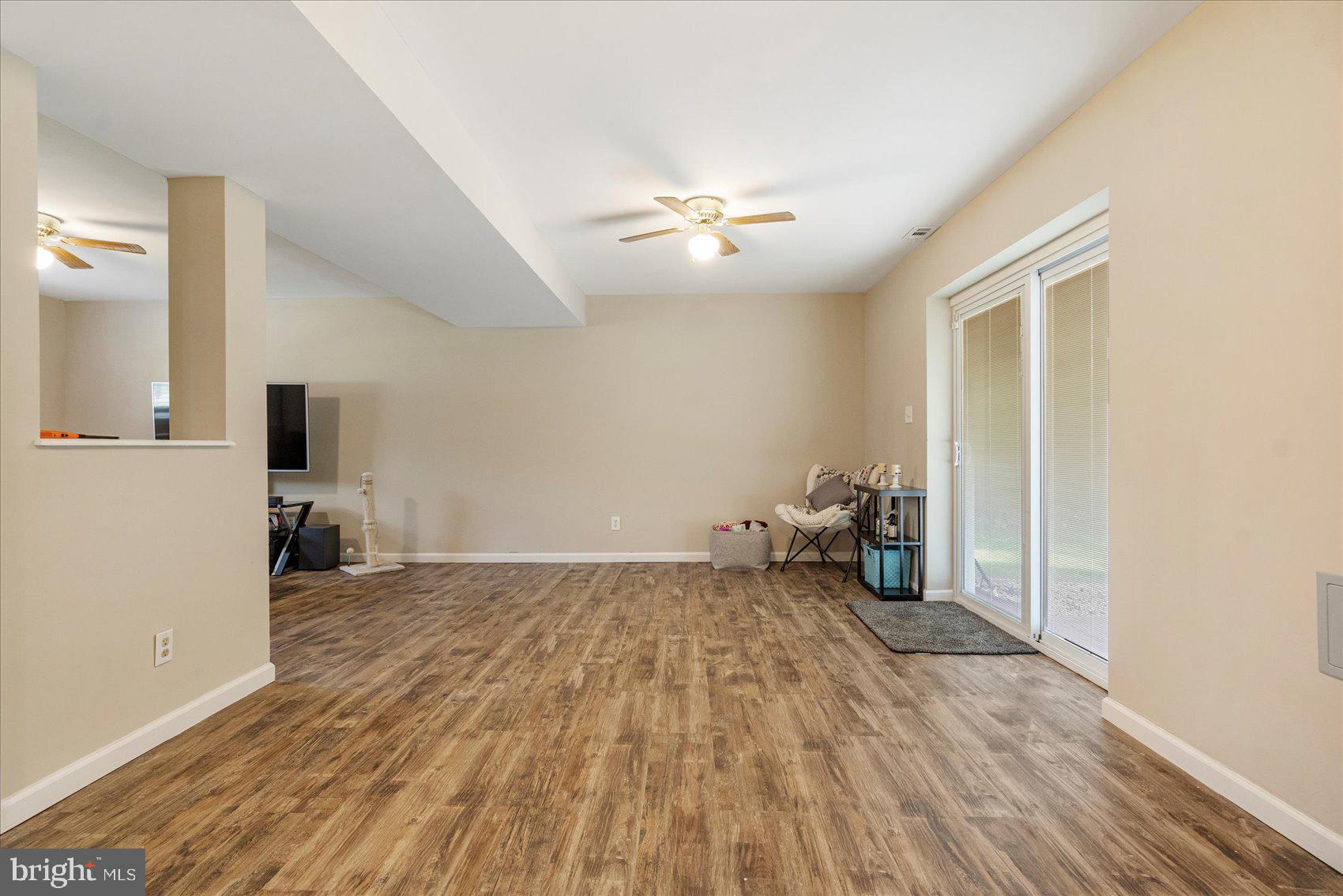 GOLDEN TREE - Residential