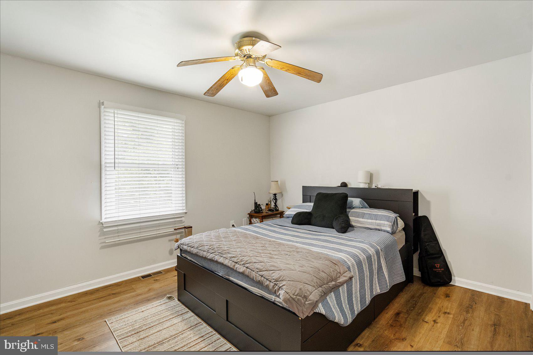 GOLDEN TREE - Residential