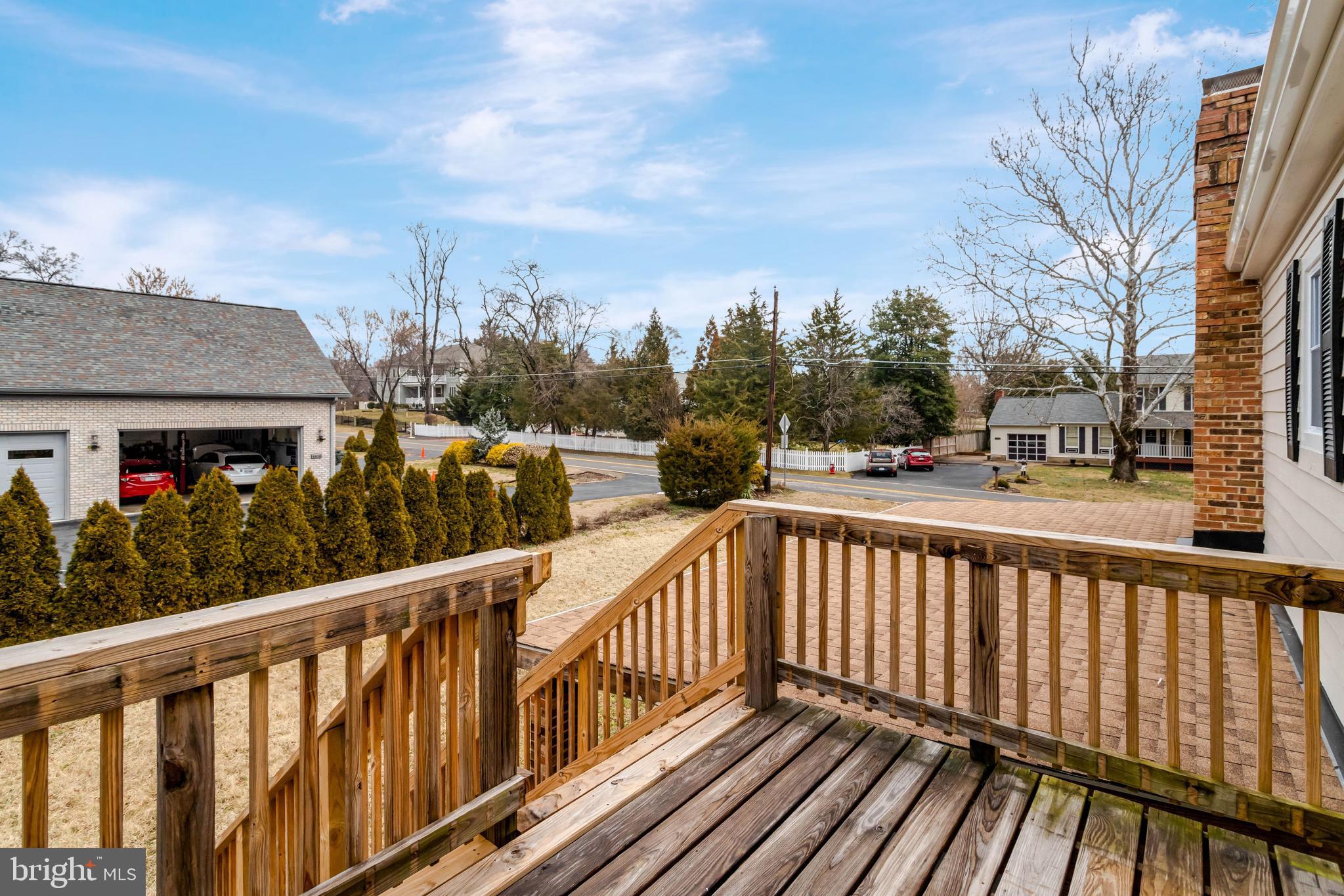 LINCOLNIA - Residential