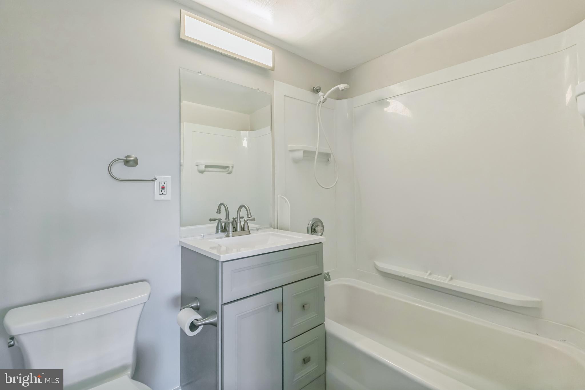 THE SEASONS - Residential Lease