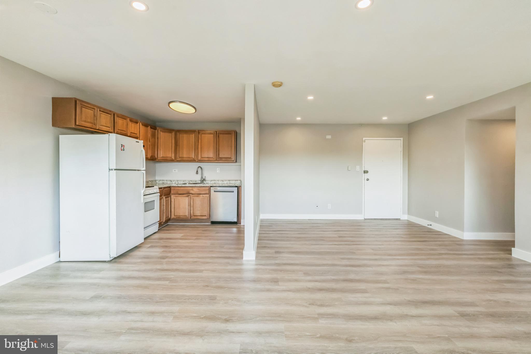 THE SEASONS - Residential Lease