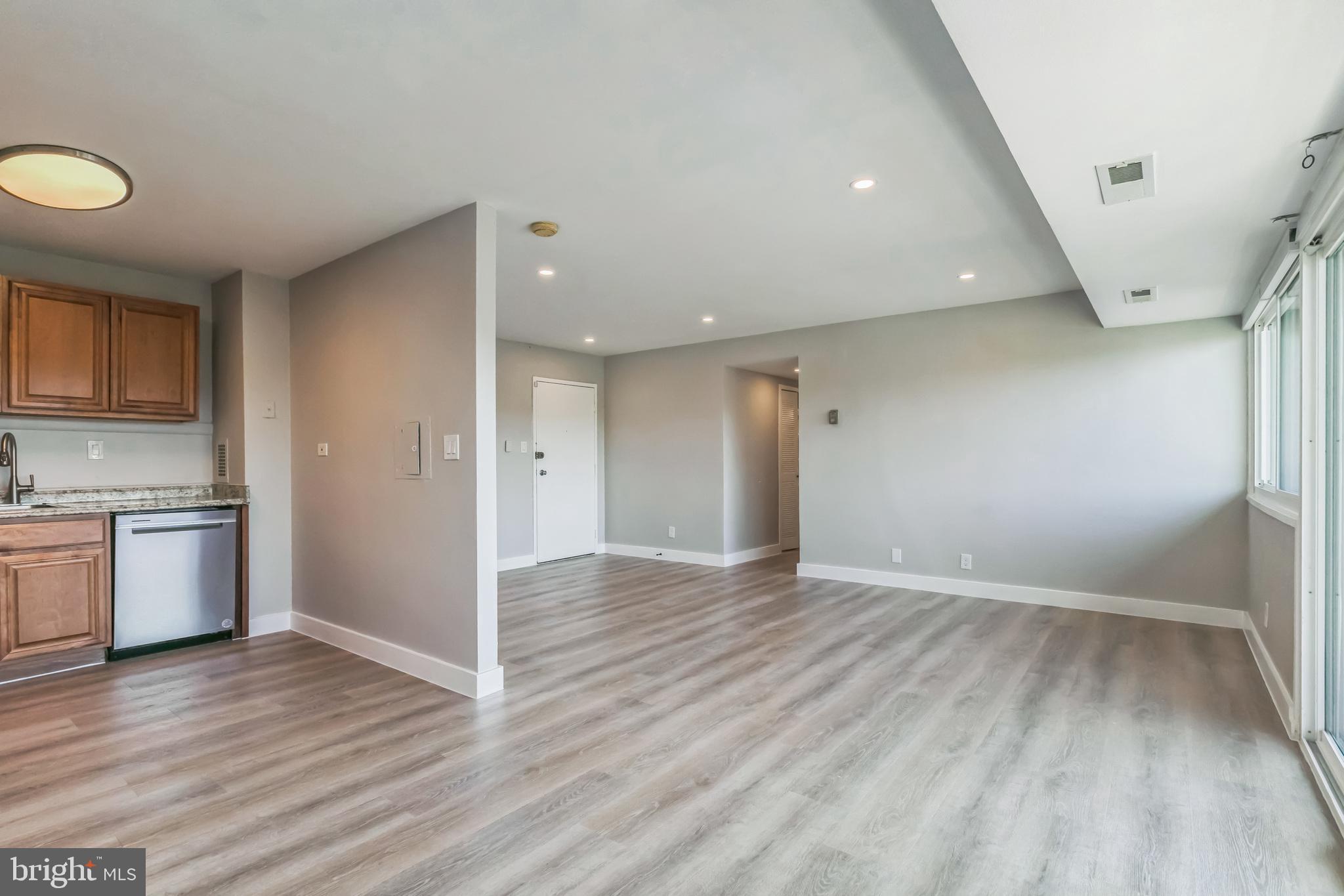 THE SEASONS - Residential Lease