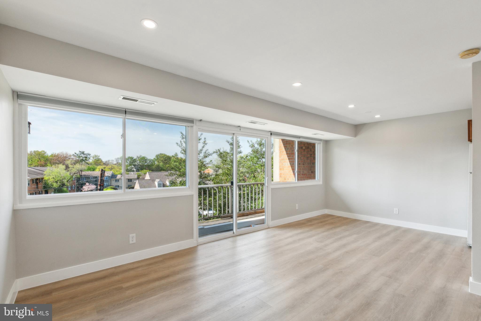 THE SEASONS - Residential Lease