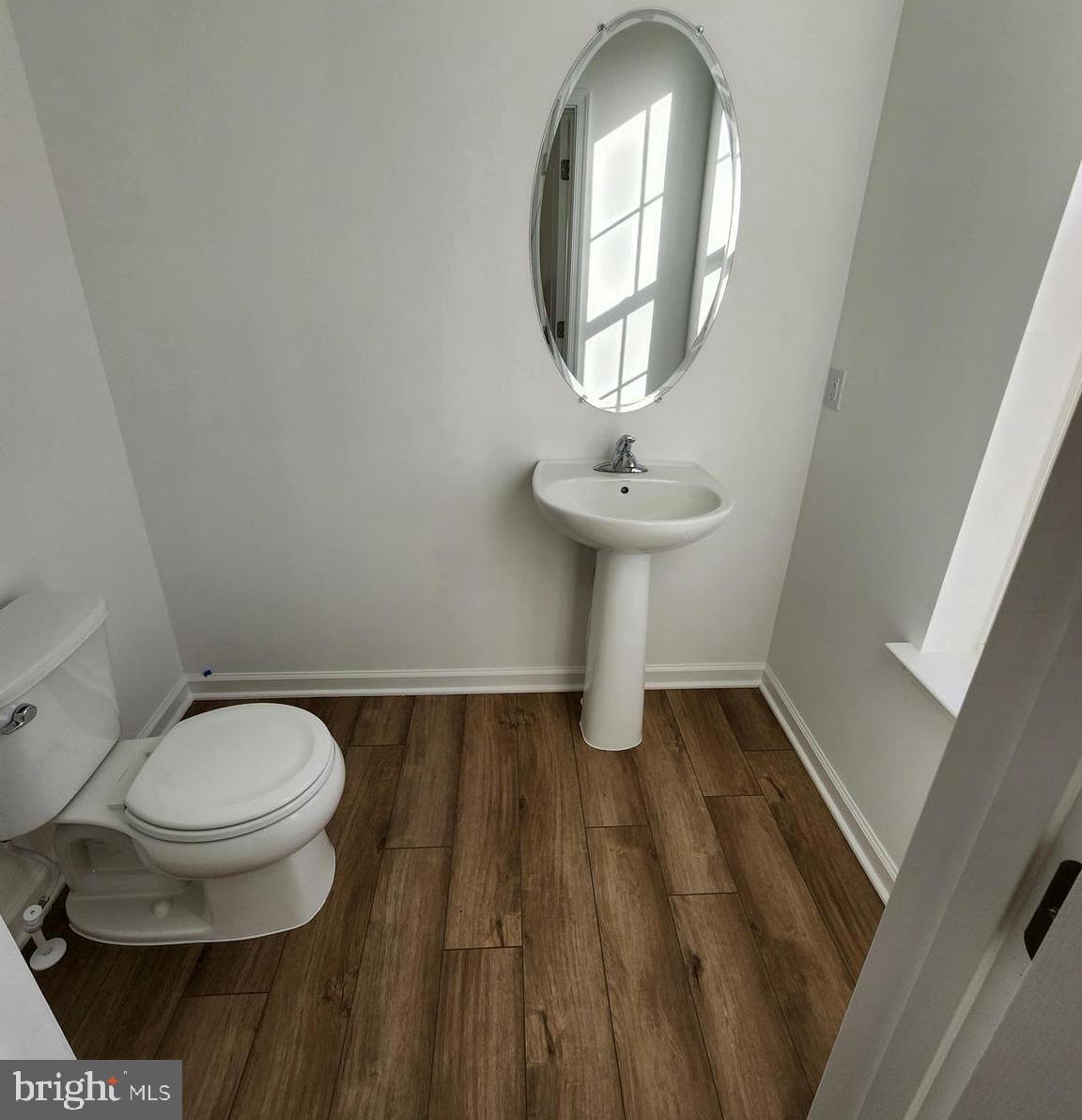 MARTINSBURG STATION - Residential Lease