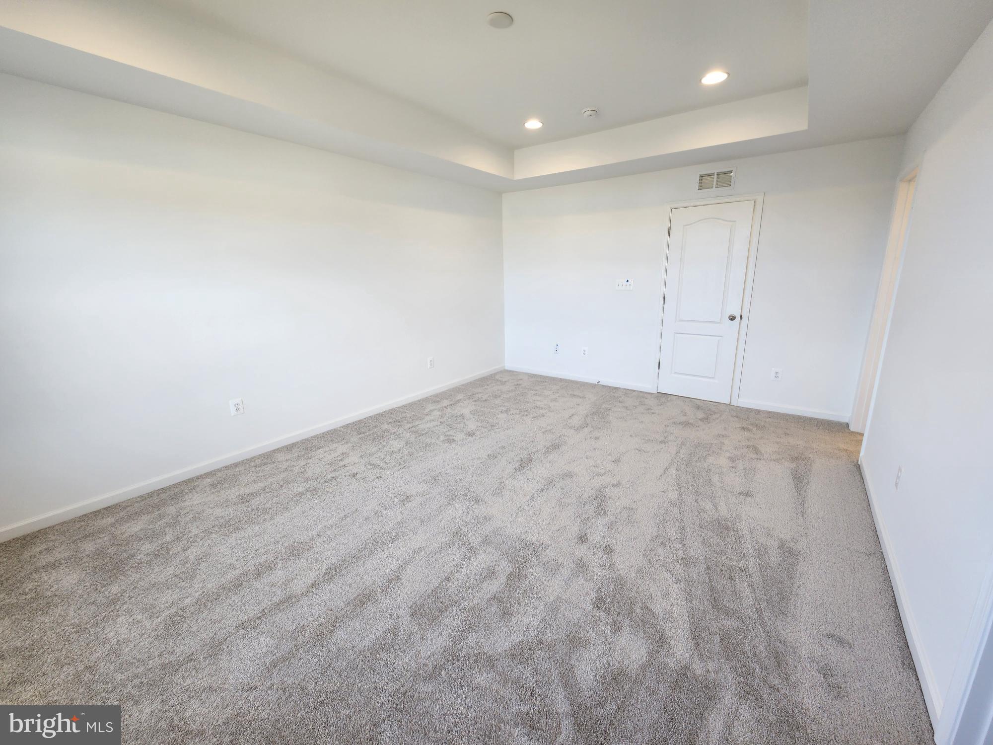 MARTINSBURG STATION - Residential Lease