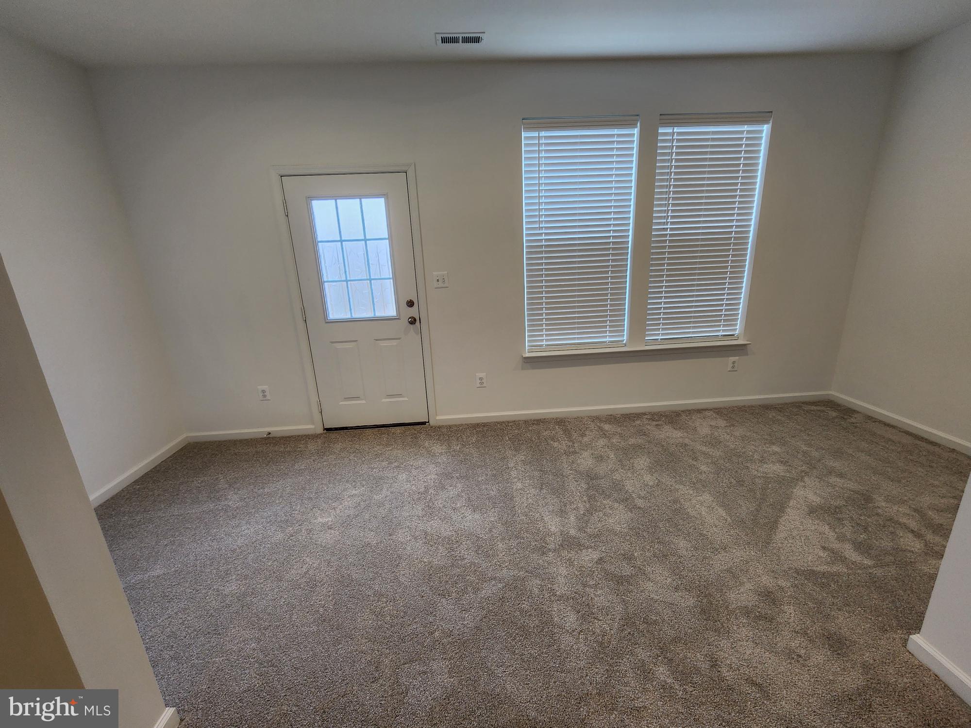 MARTINSBURG STATION - Residential Lease