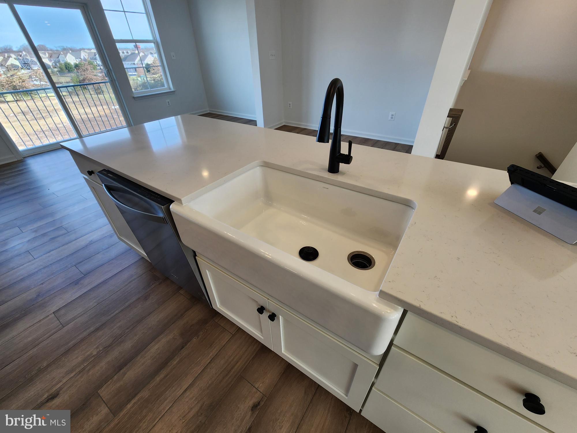 MARTINSBURG STATION - Residential Lease