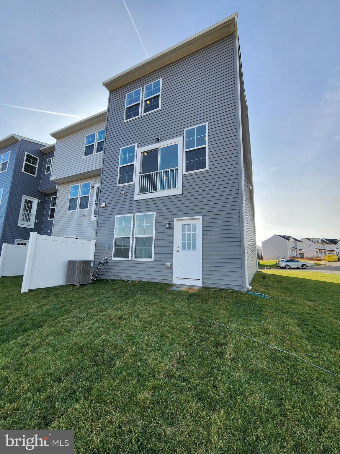 MARTINSBURG STATION - Residential Lease