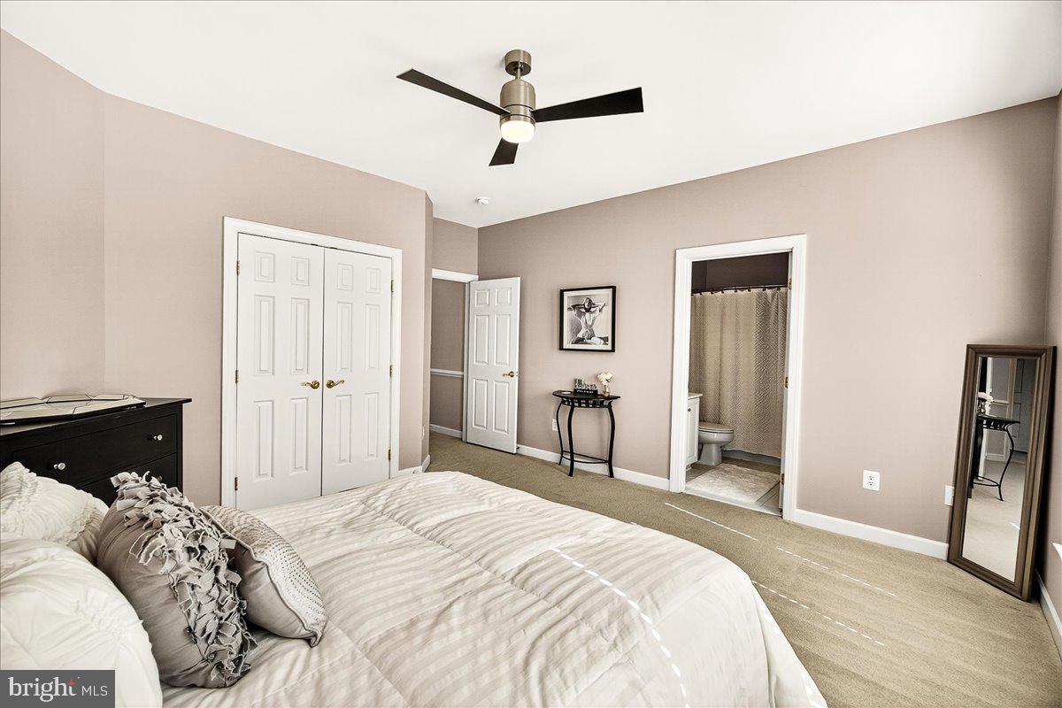 ADAMSTOWN COMMONS - Residential