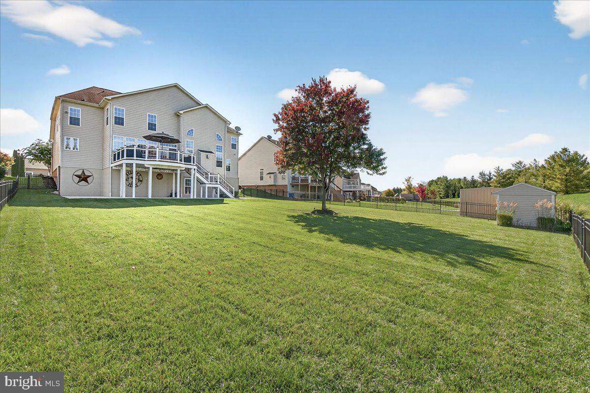 ADAMSTOWN COMMONS - Residential