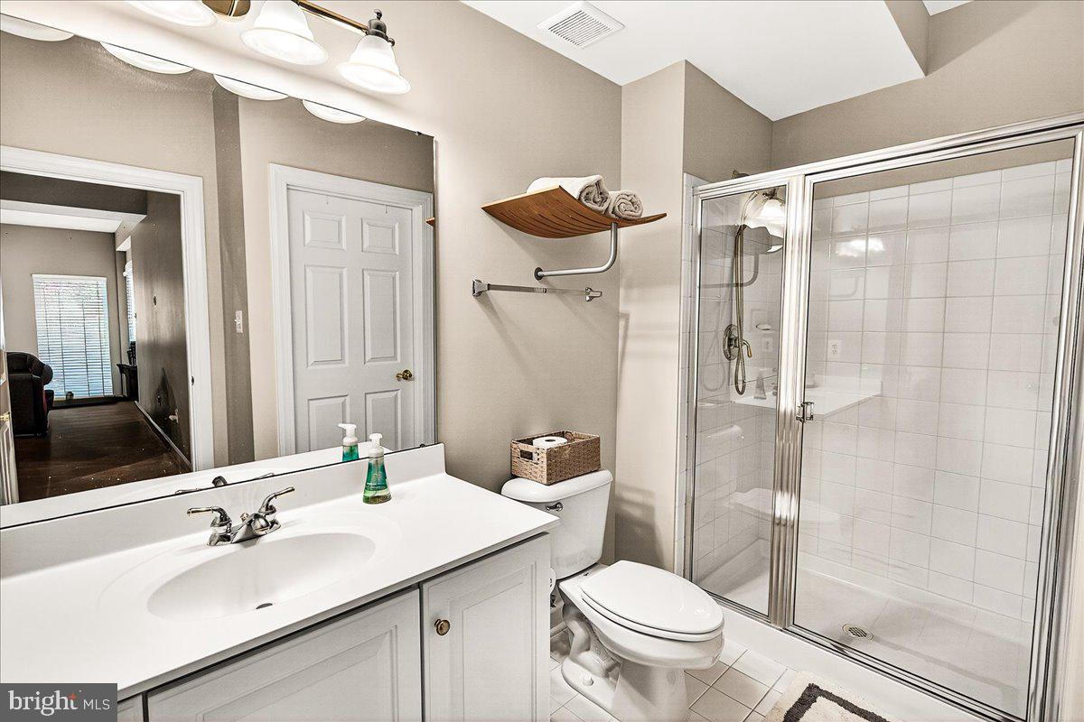 ADAMSTOWN COMMONS - Residential