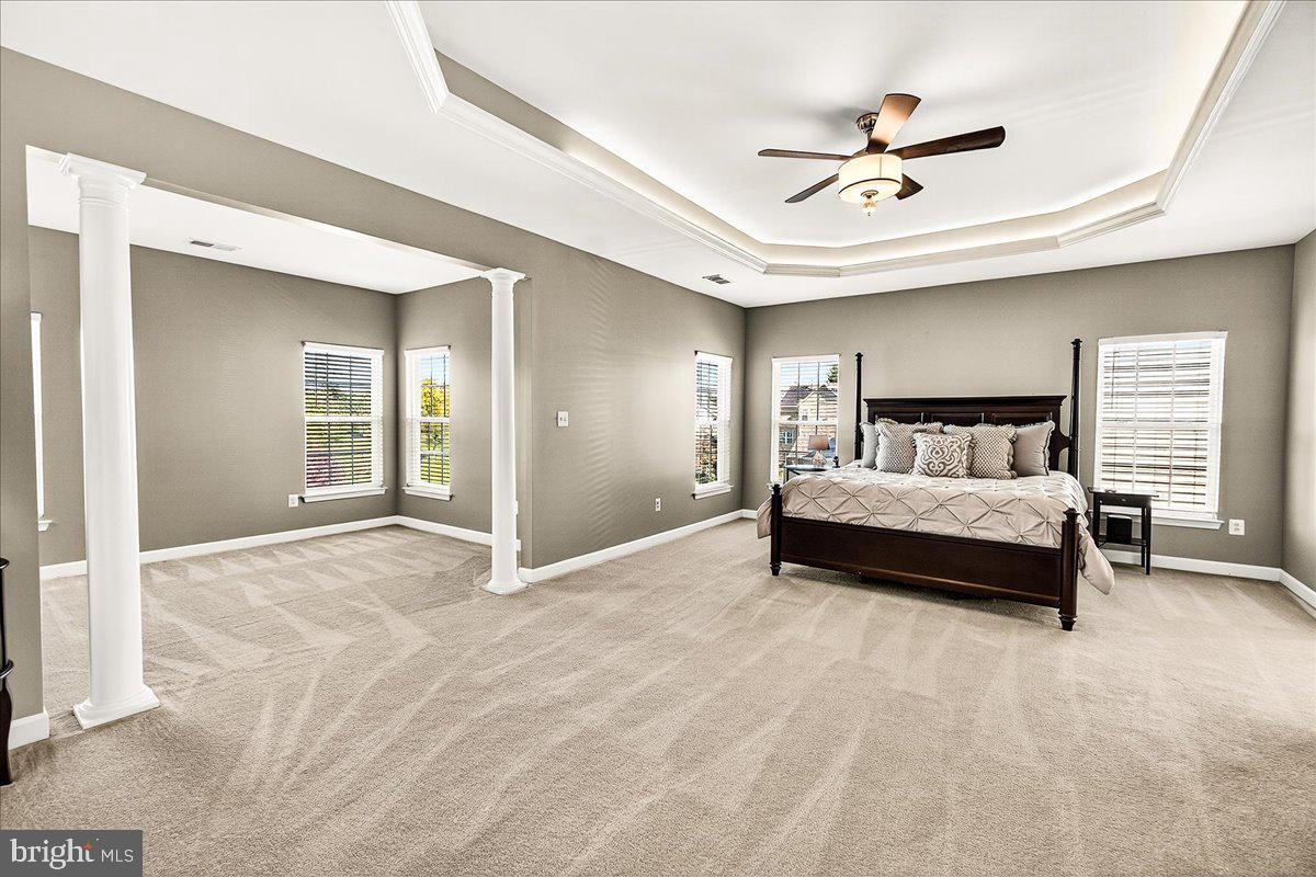 ADAMSTOWN COMMONS - Residential