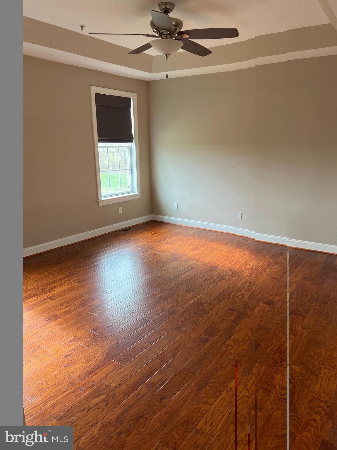 MANORWOOD - Residential Lease