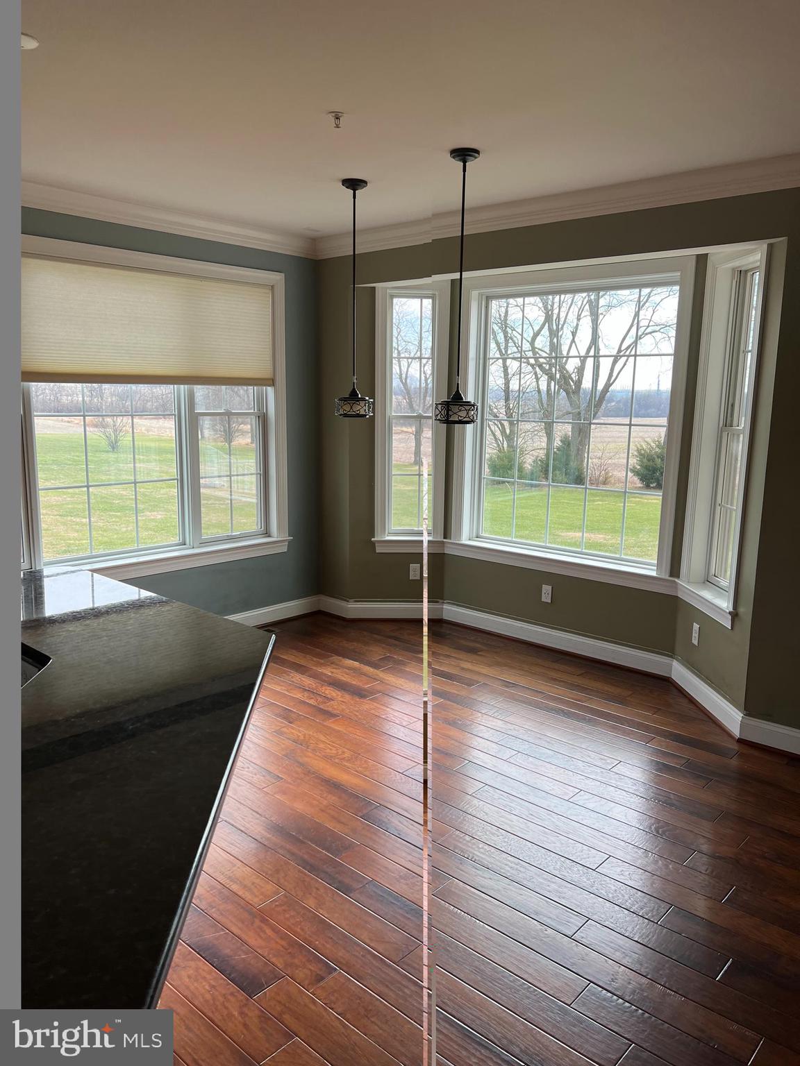 MANORWOOD - Residential Lease