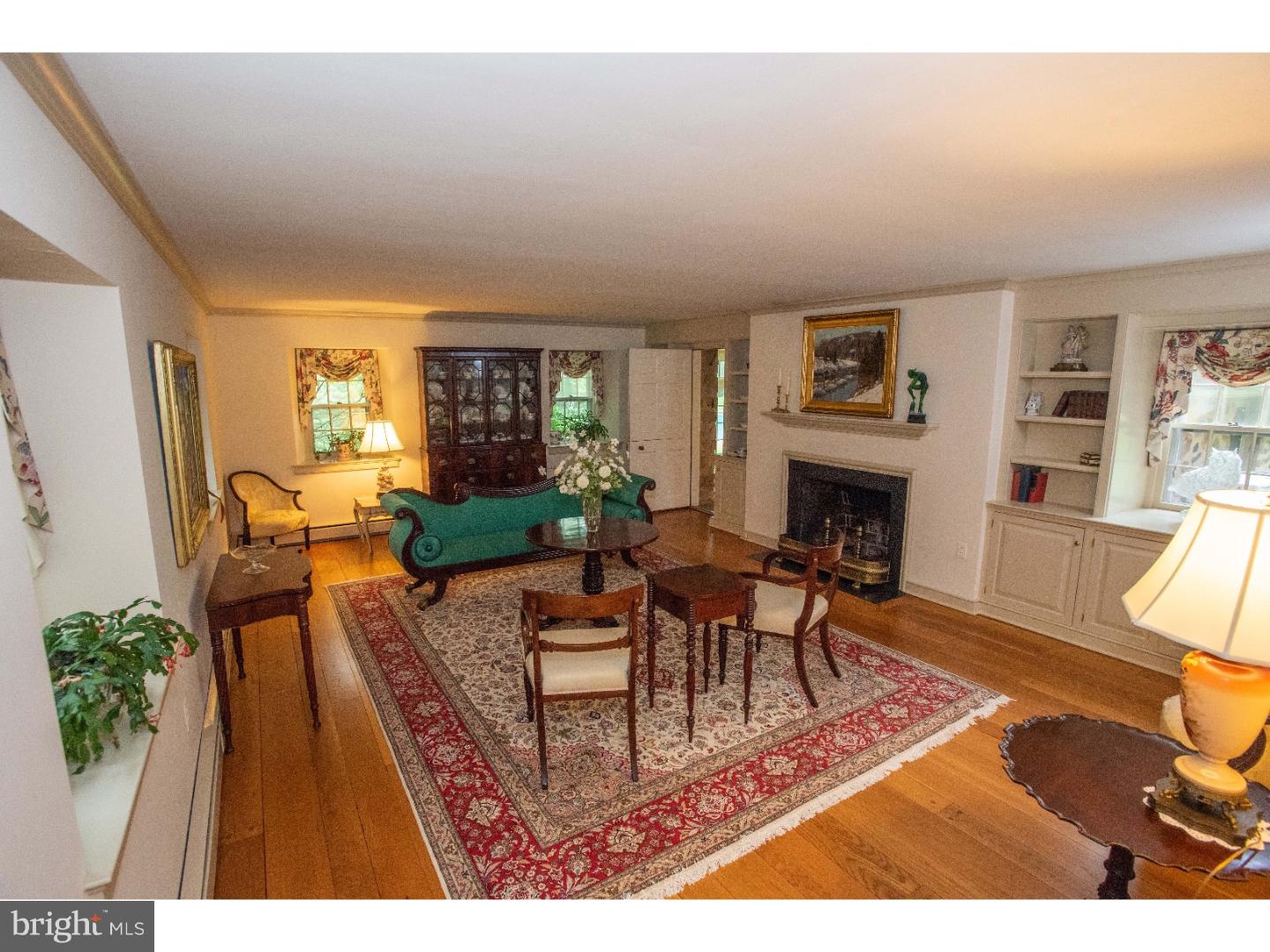 RADNOR HUNT - Residential