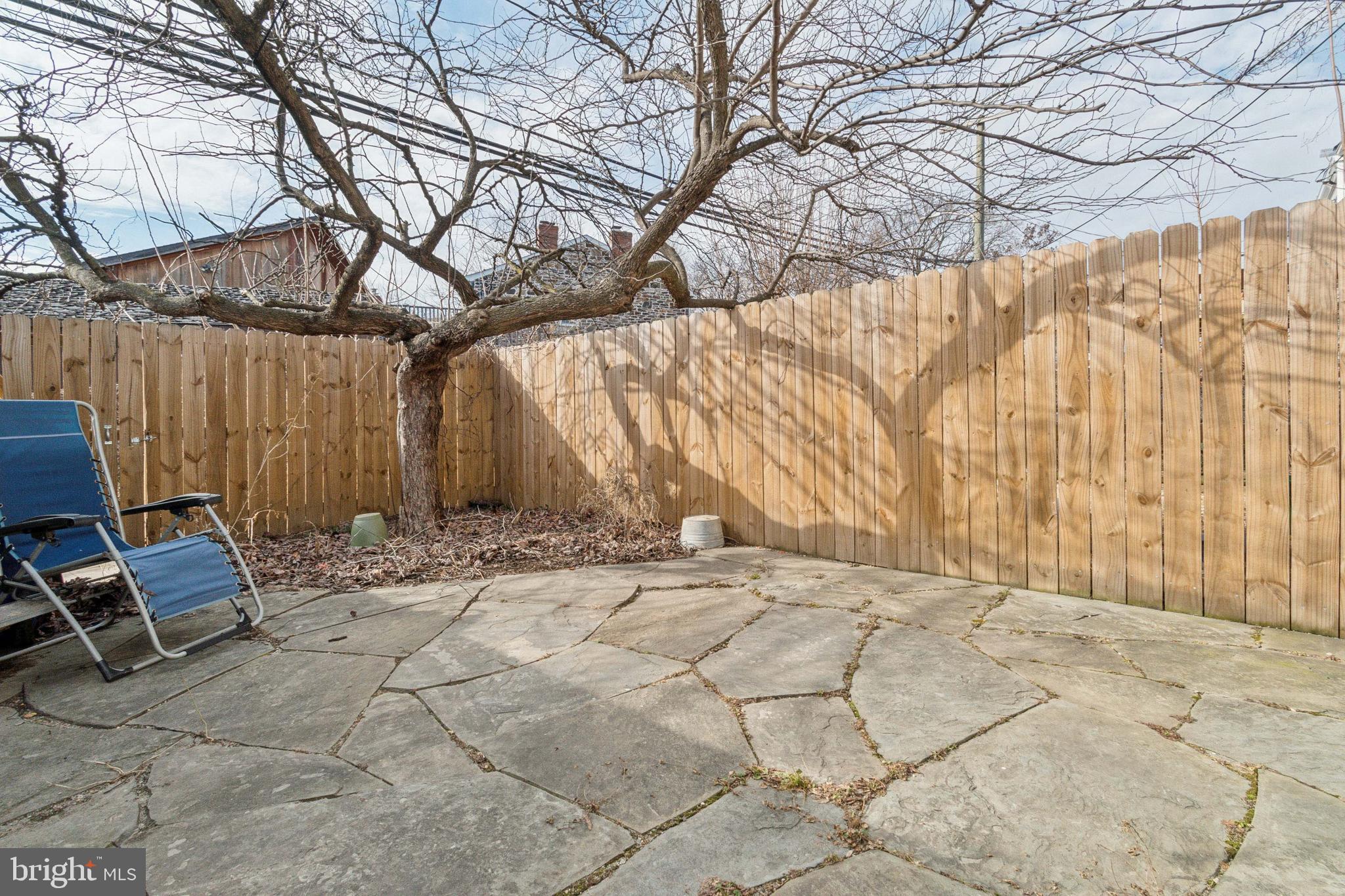 HAMPDEN HISTORIC DISTRICT - Residential