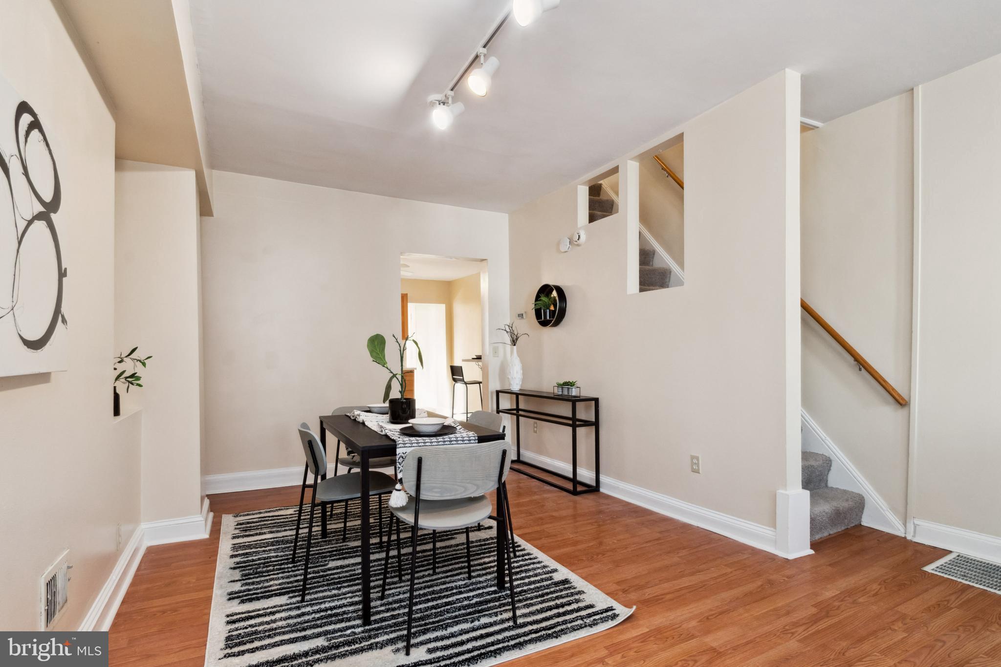 HAMPDEN HISTORIC DISTRICT - Residential