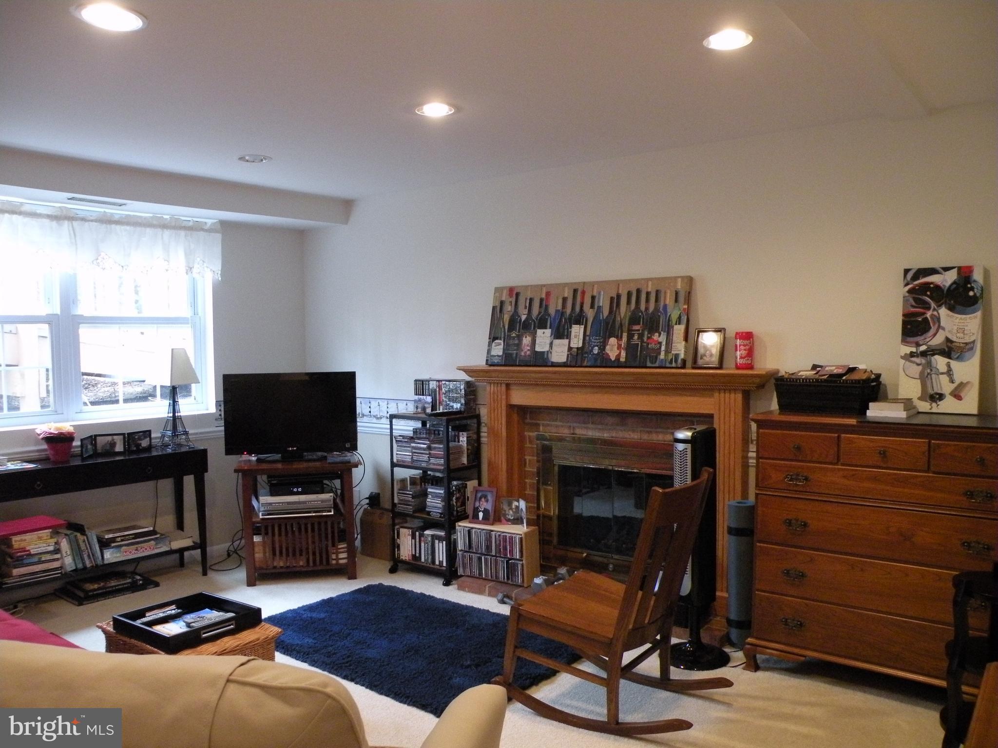 SOUTHRIDGE - Residential Lease