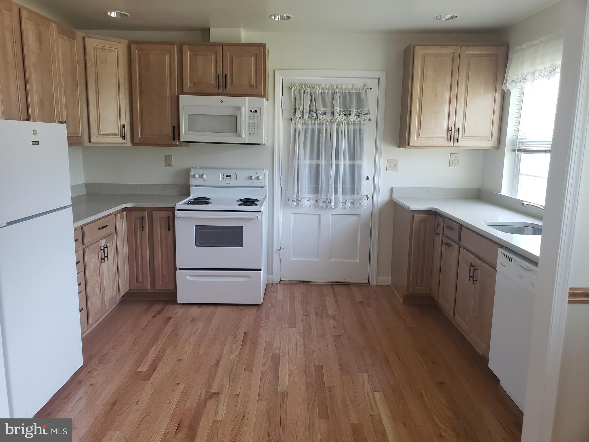 SOUTHRIDGE - Residential Lease