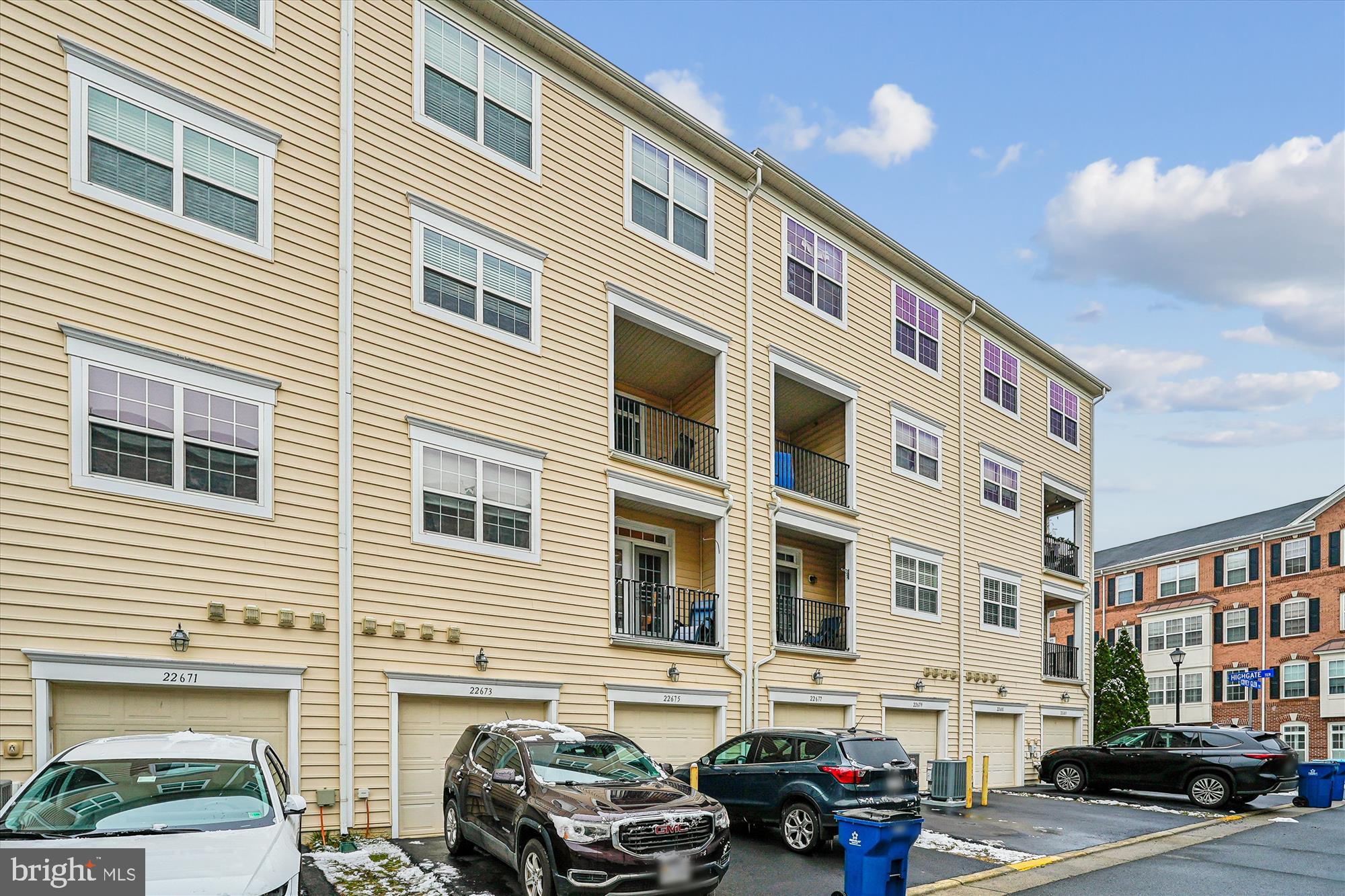 22675 BEACON CREST TERRACE