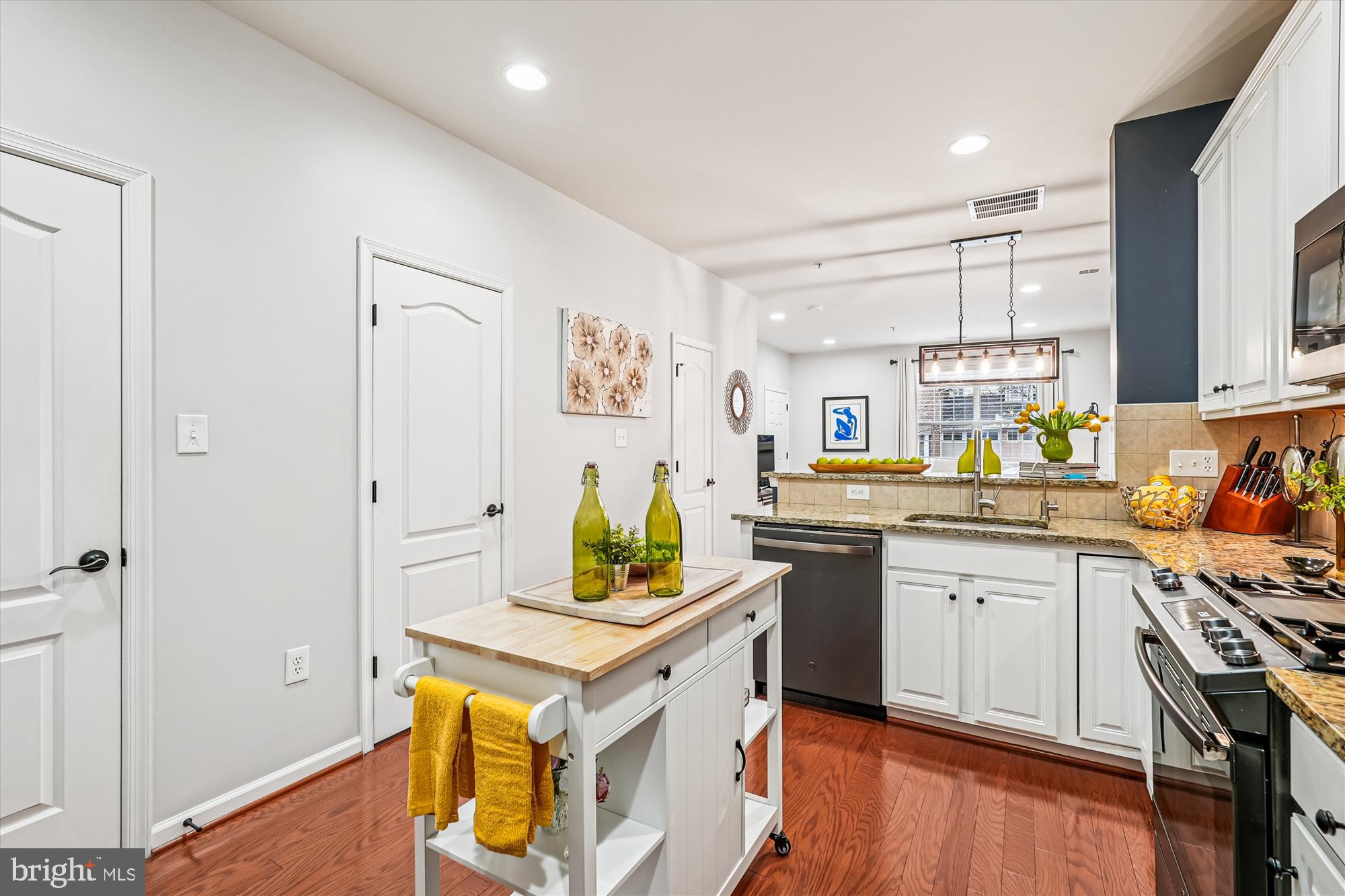 RESIDENCES AT BRAMBLETON - Residential