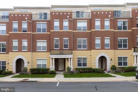 22675 BEACON CREST TERRACE BRAMBLETON VA 20148