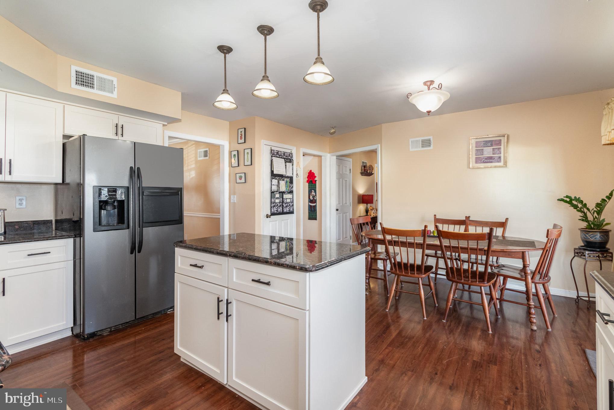 PEACHTREE VILLAGE - Residential