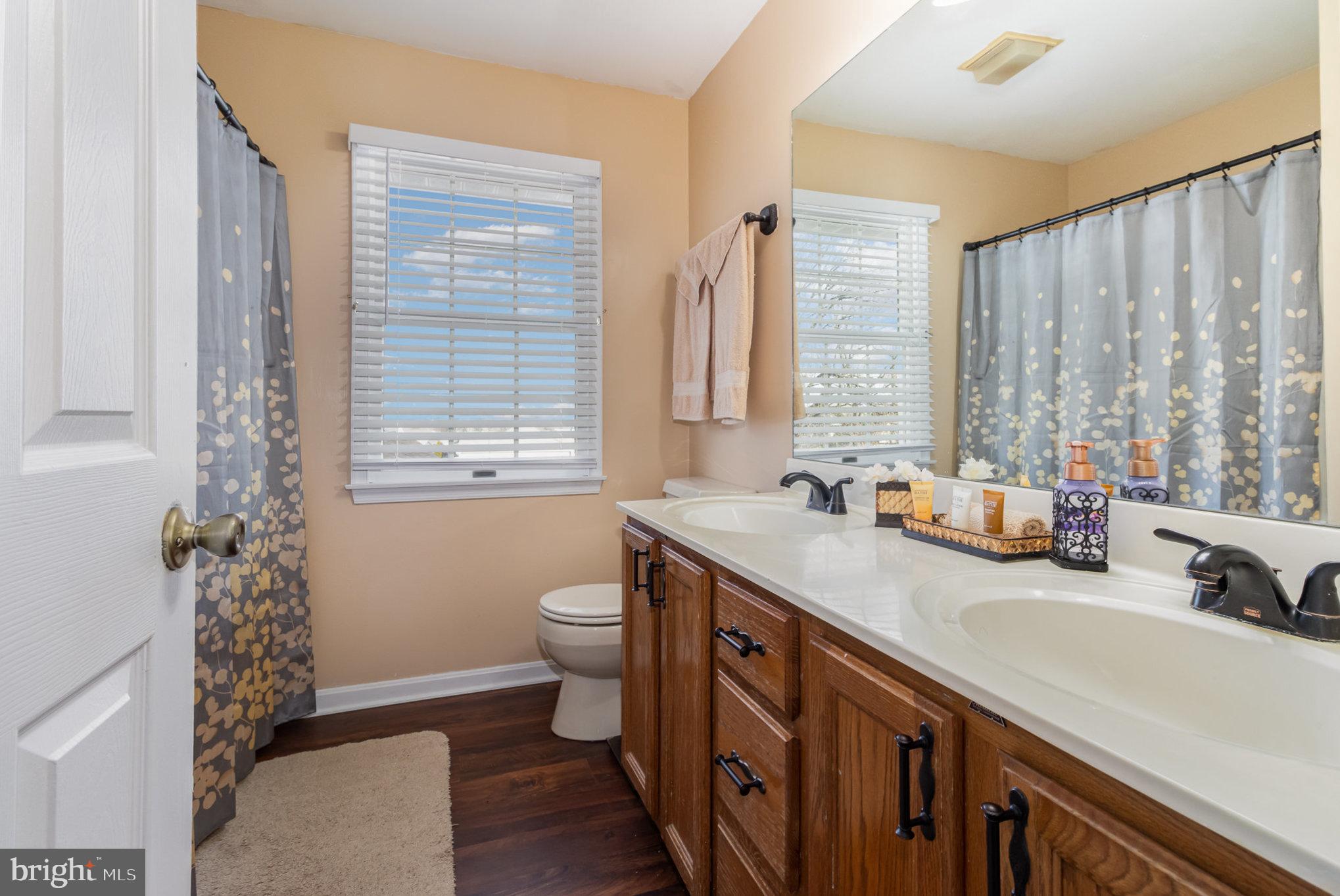 PEACHTREE VILLAGE - Residential