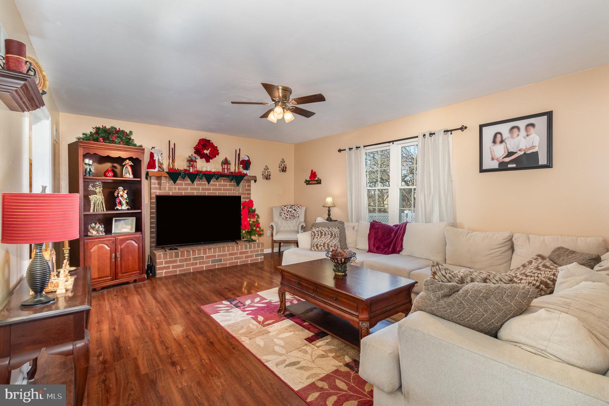 PEACHTREE VILLAGE - Residential