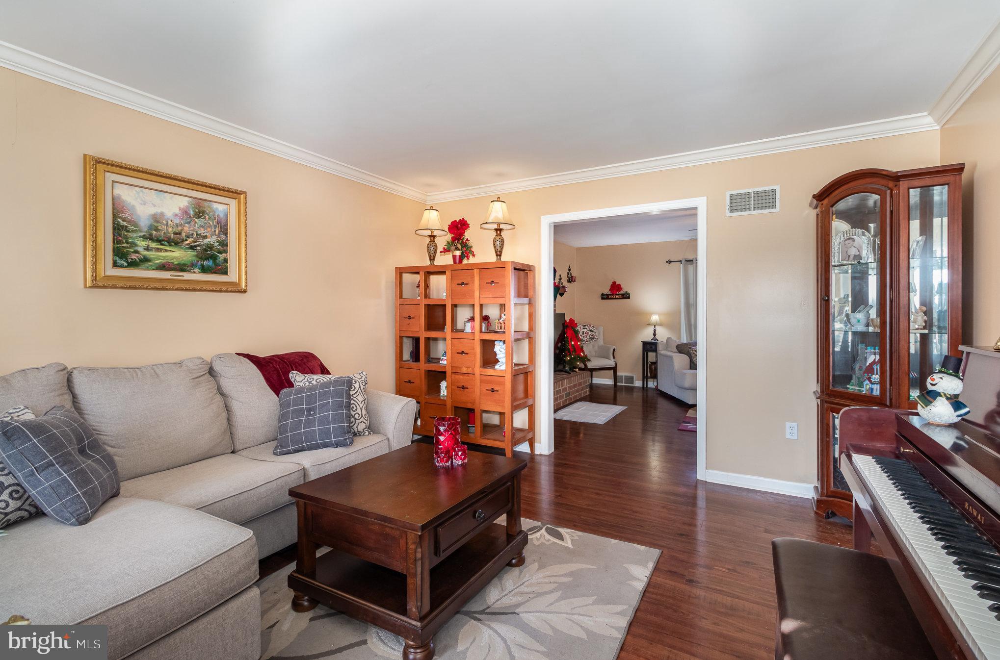 PEACHTREE VILLAGE - Residential