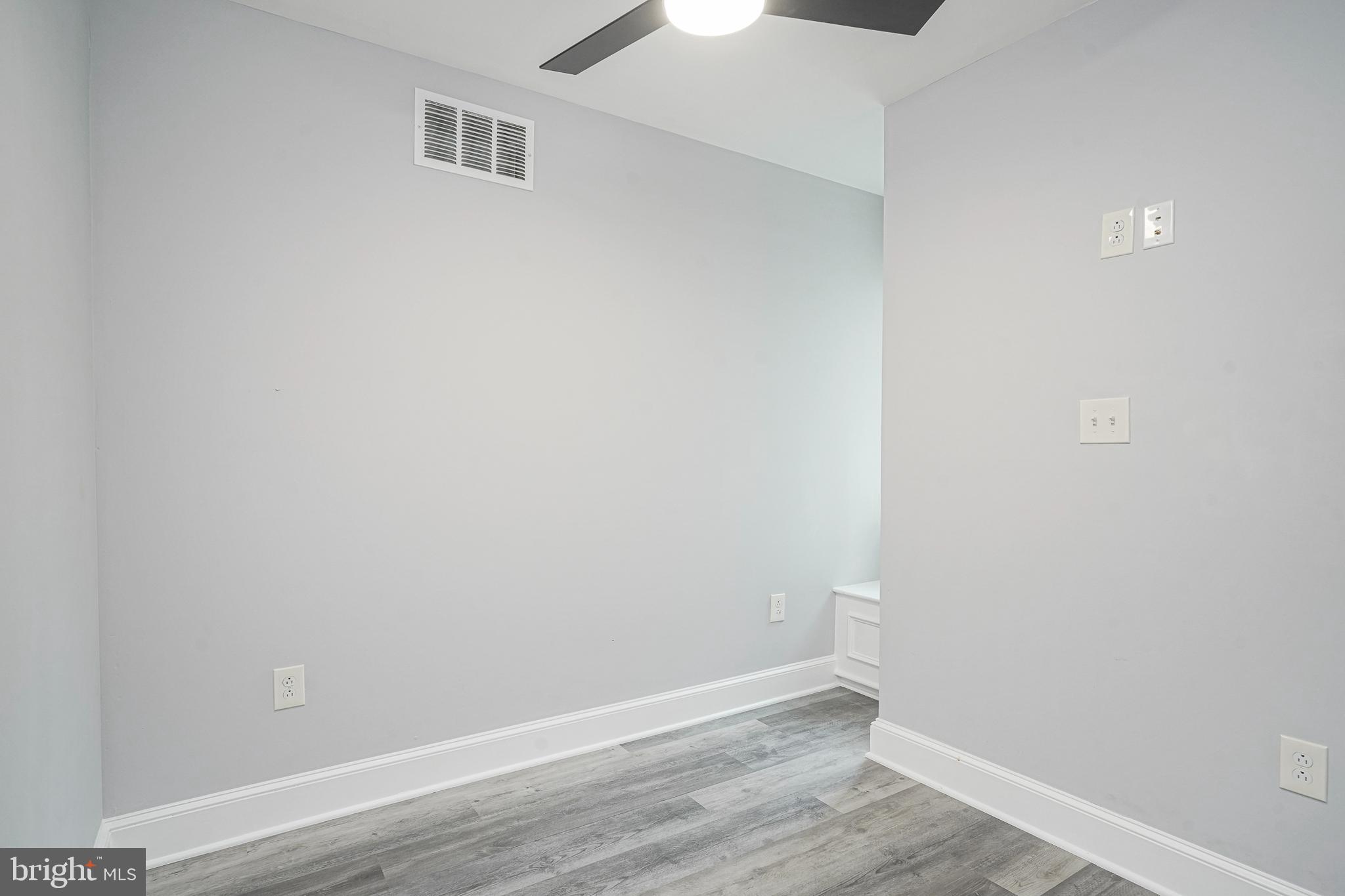 LOWER MOYAMENSING - Residential