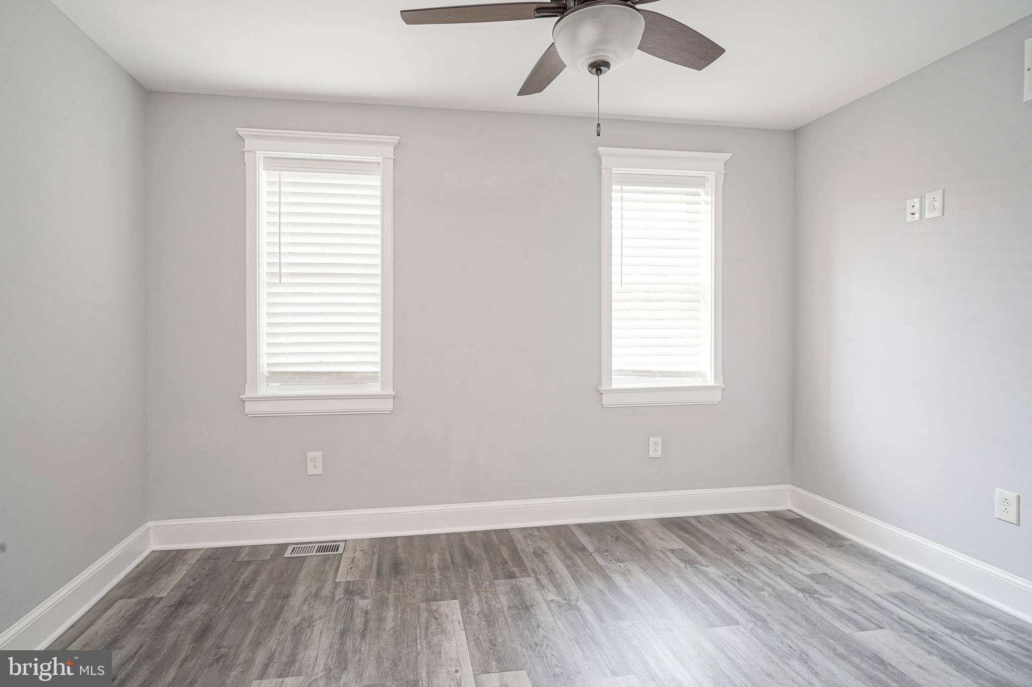 LOWER MOYAMENSING - Residential