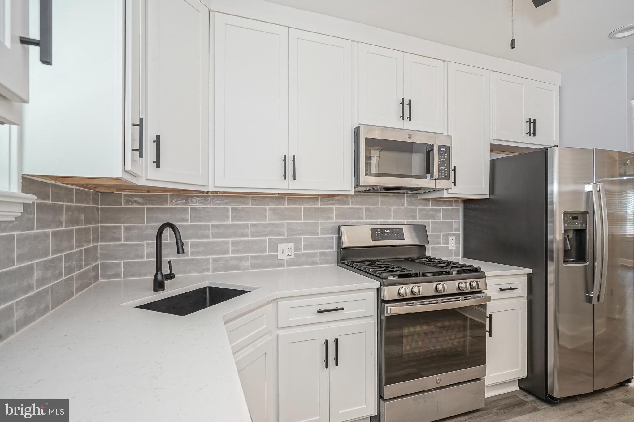 LOWER MOYAMENSING - Residential