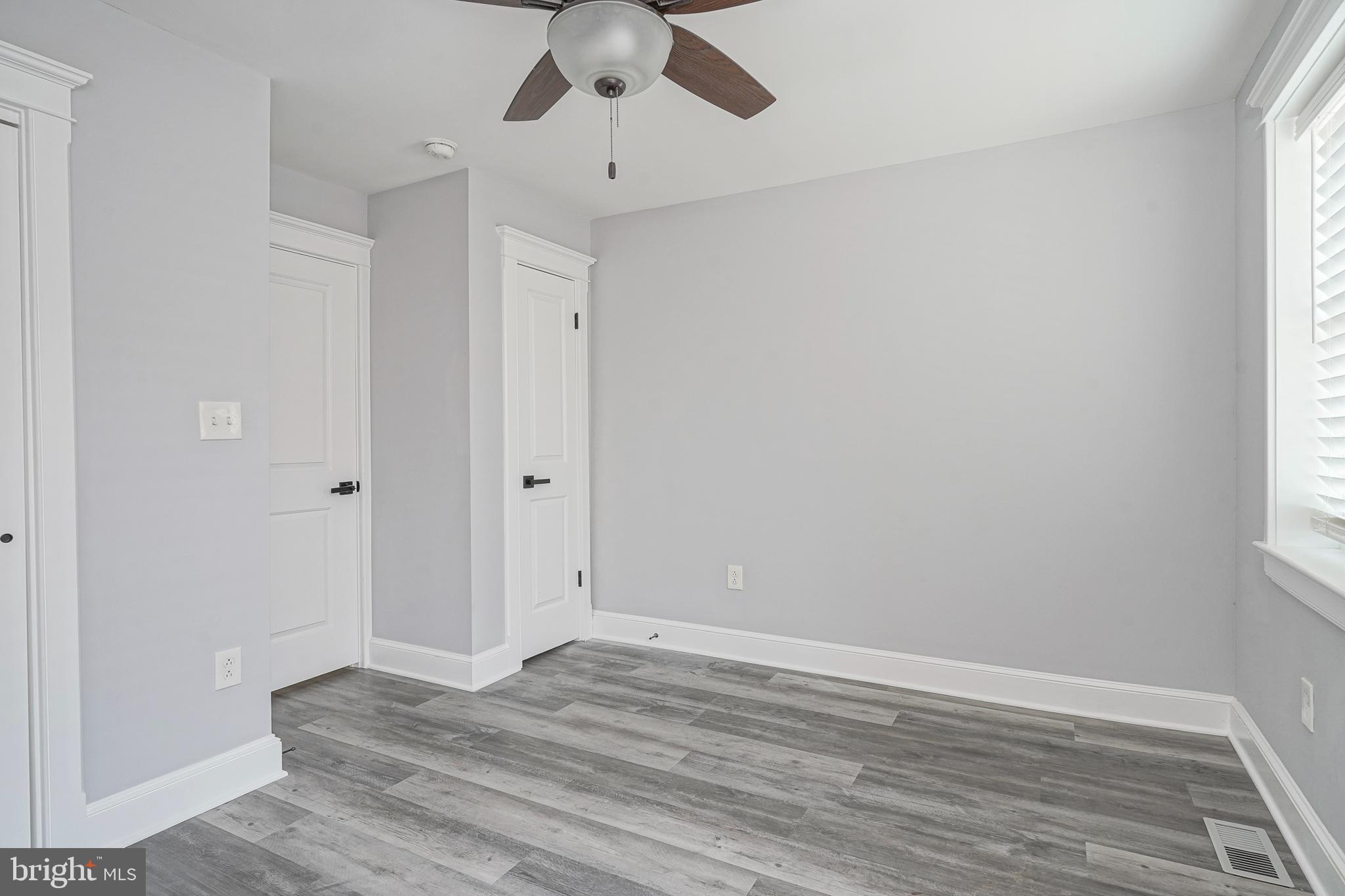 LOWER MOYAMENSING - Residential