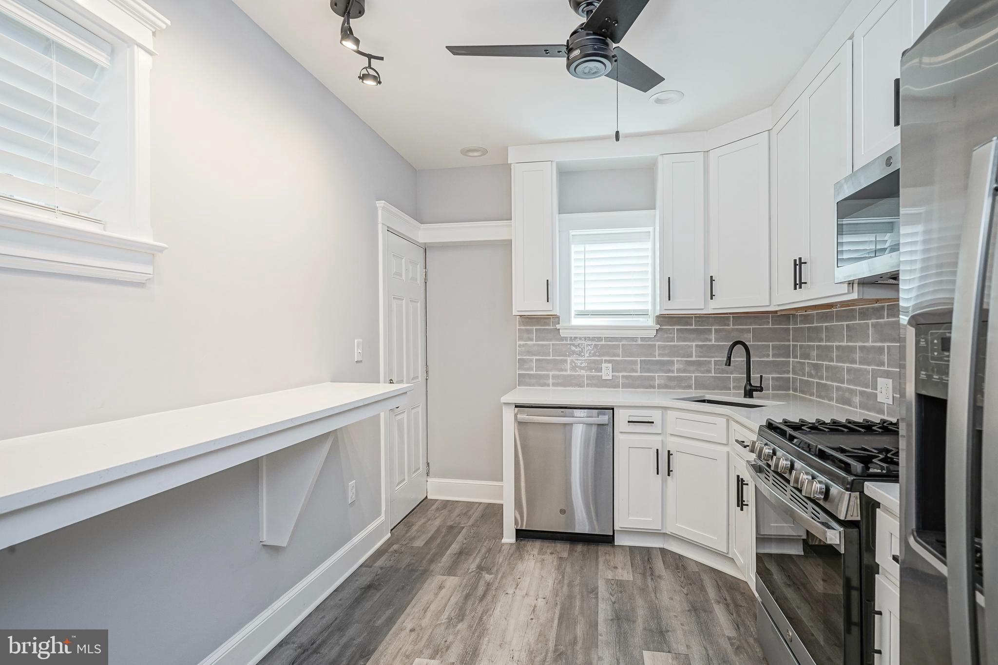 LOWER MOYAMENSING - Residential