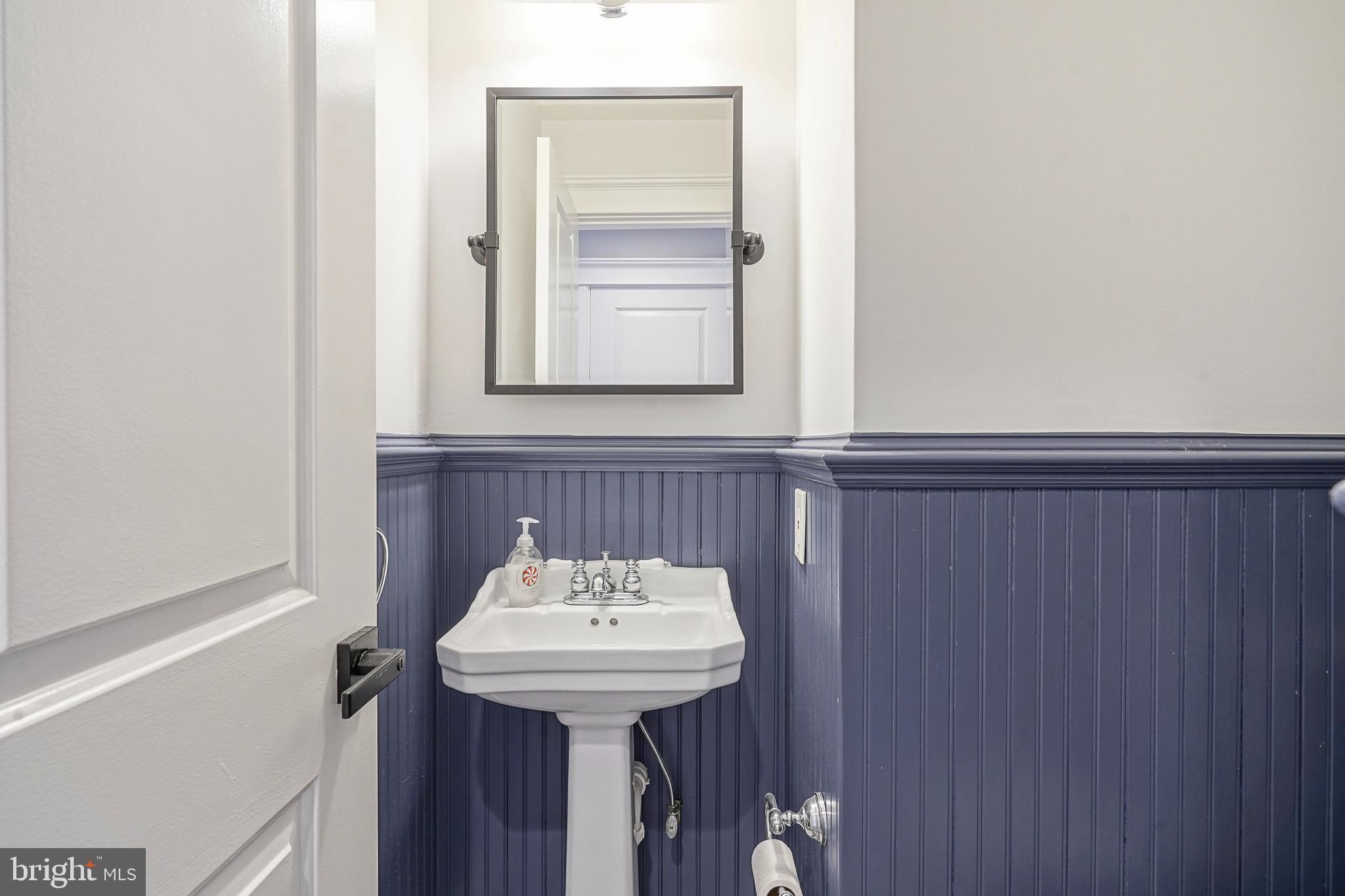 LOWER MOYAMENSING - Residential