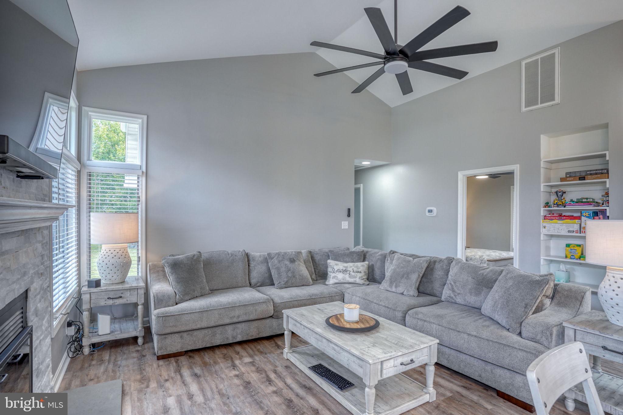 BAYVIEW ESTATES - Residential