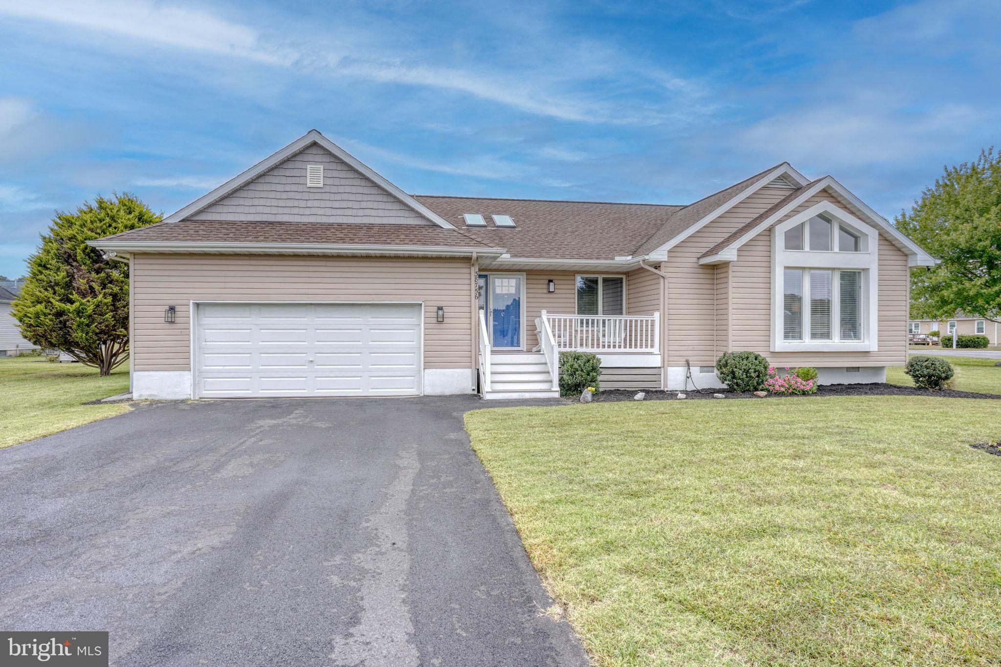 BAYVIEW ESTATES - Residential