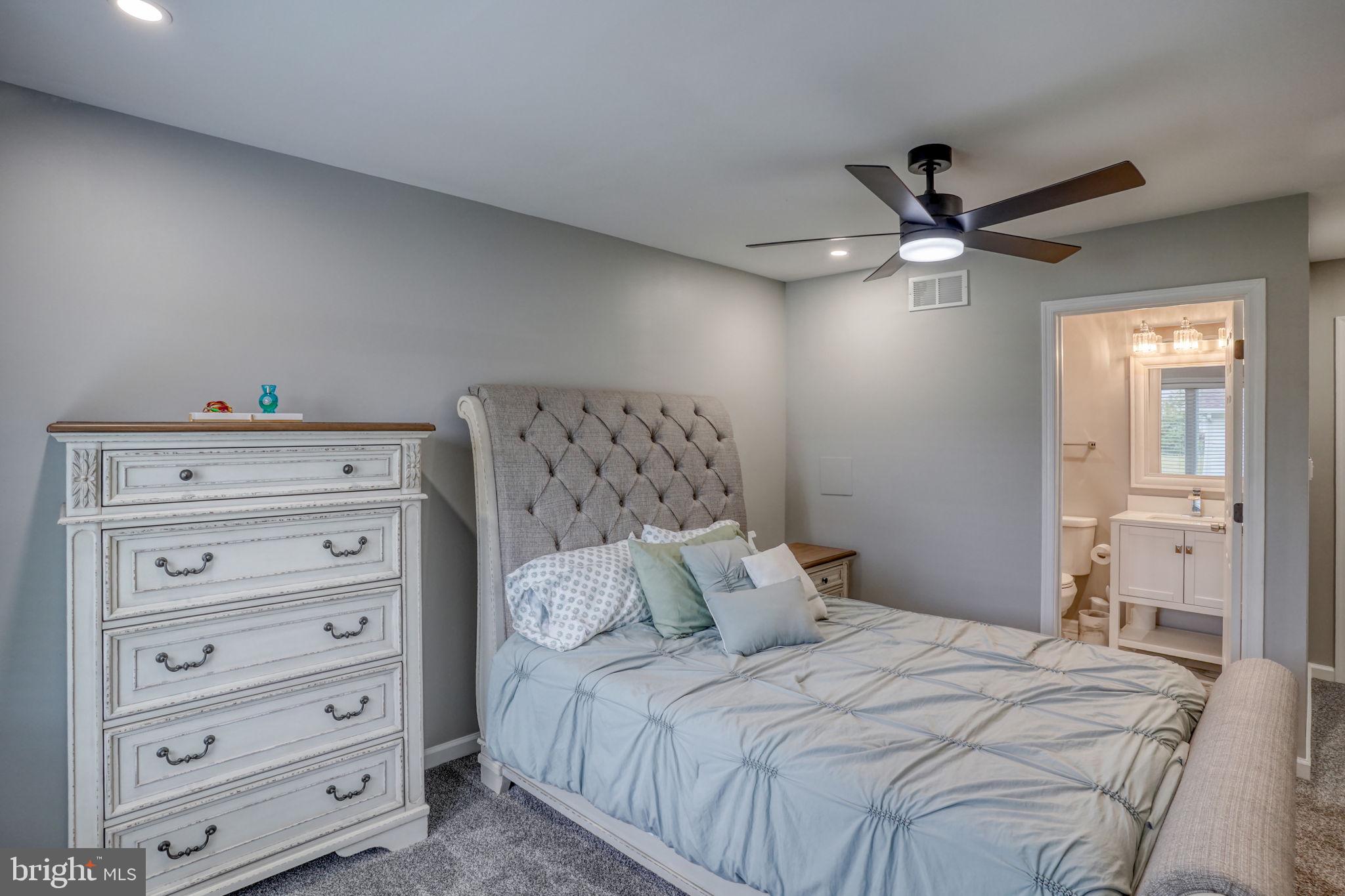 BAYVIEW ESTATES - Residential