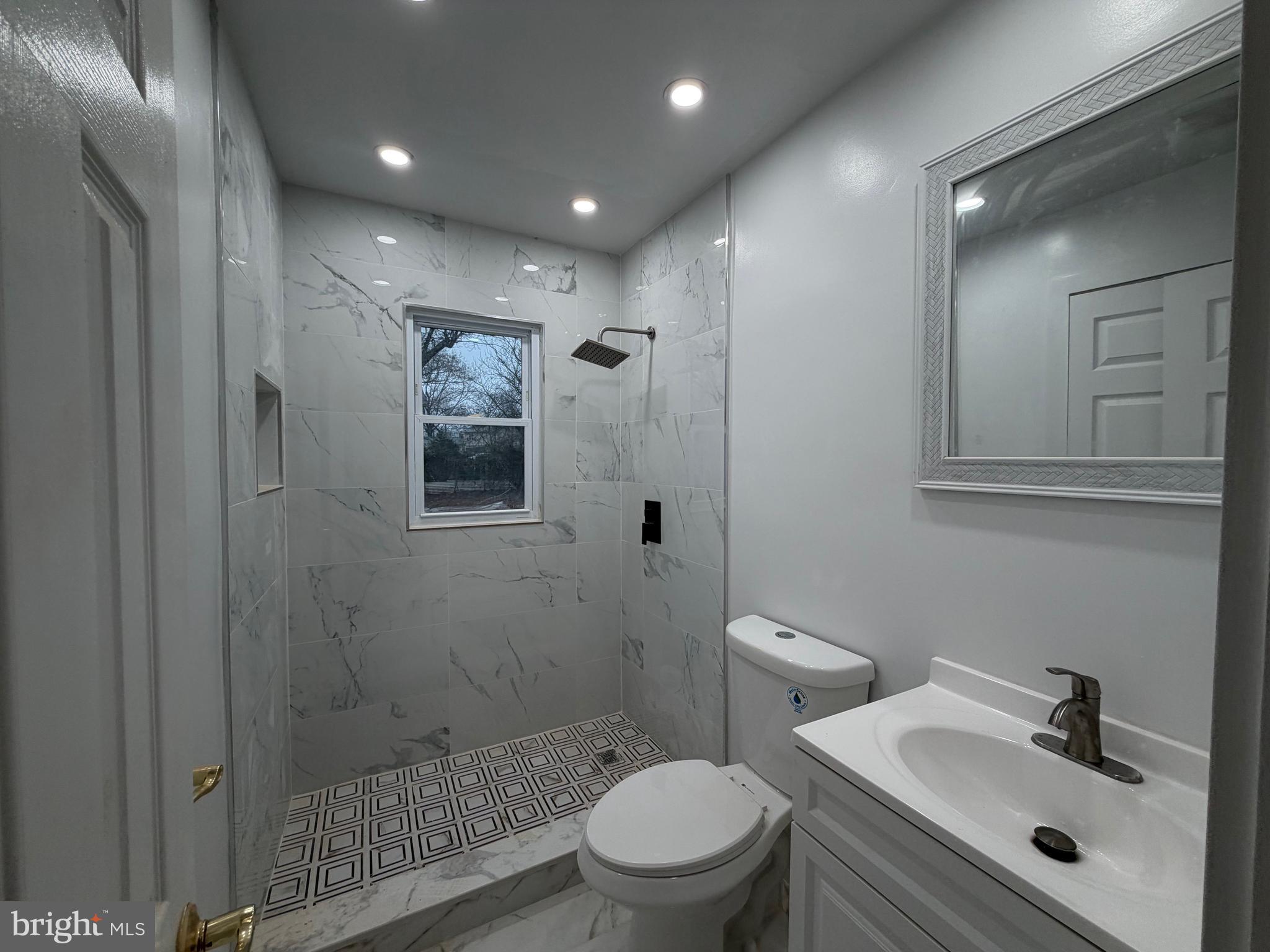 ASHDALE-BIRCHDALE - Residential