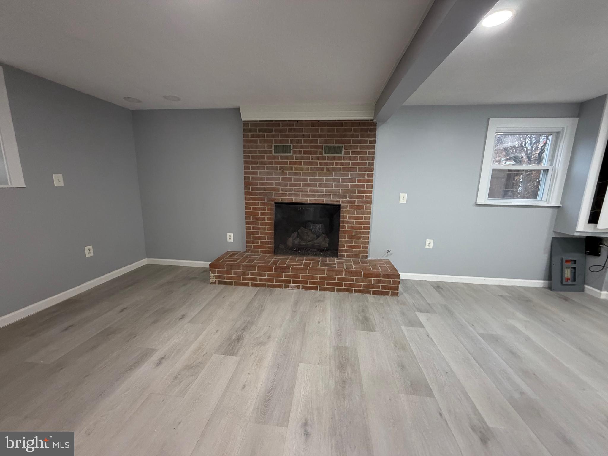 ASHDALE-BIRCHDALE - Residential