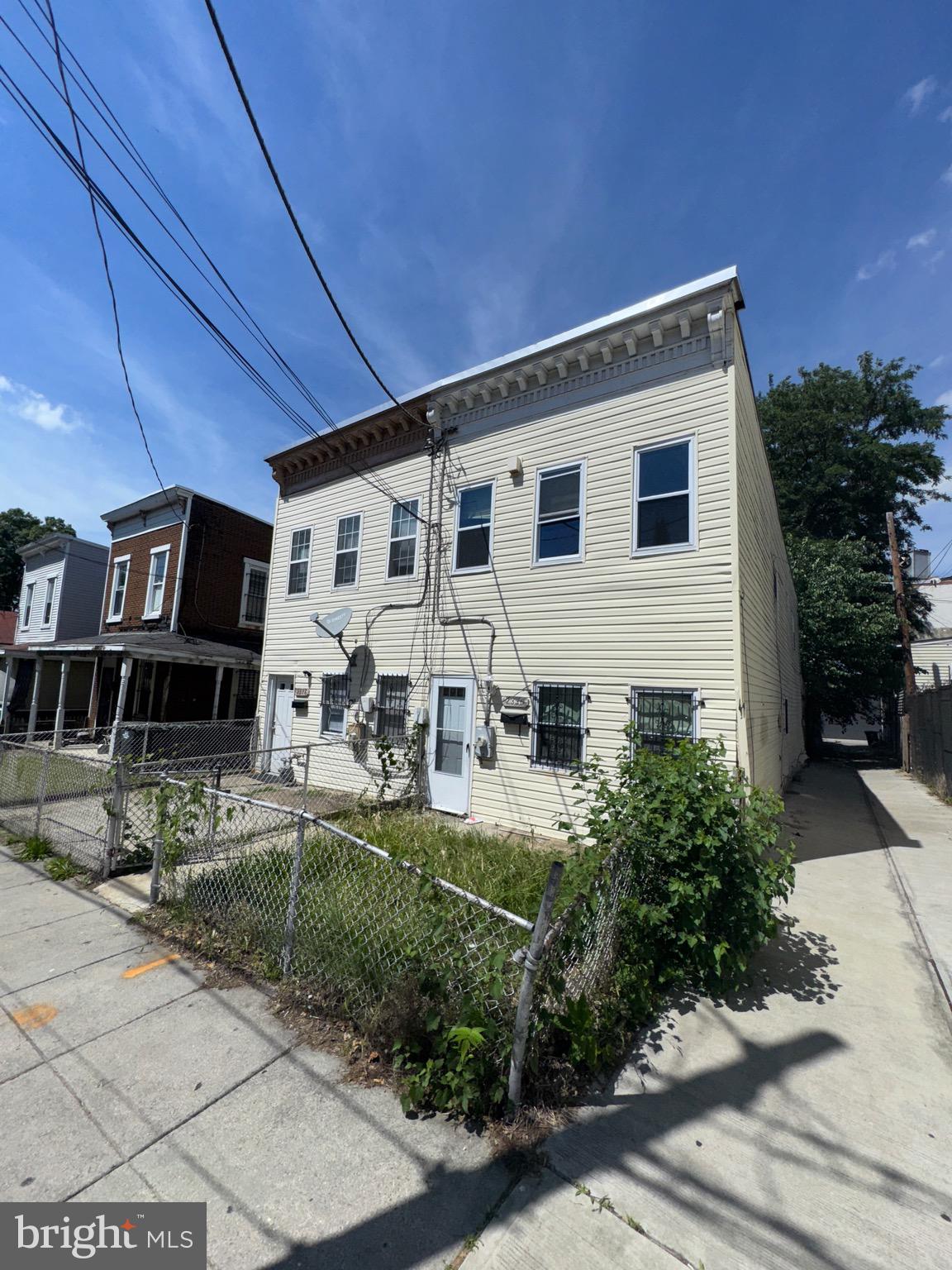 2328 NICHOLSON STREET SE