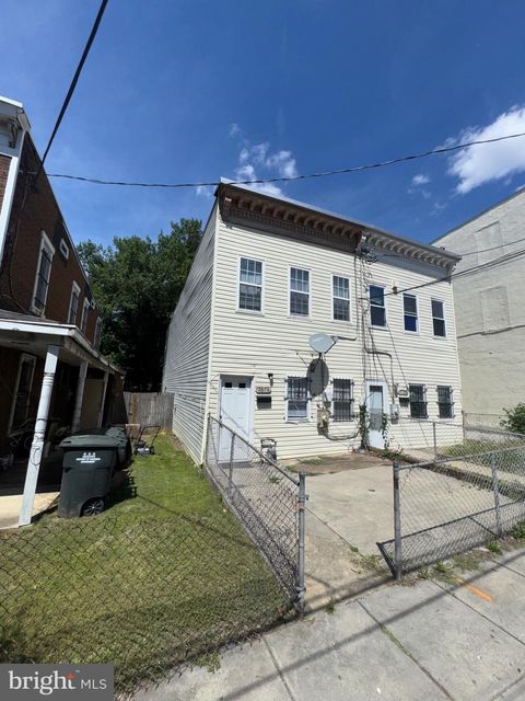 2328 NICHOLSON STREET SE WASHINGTON DC 20020