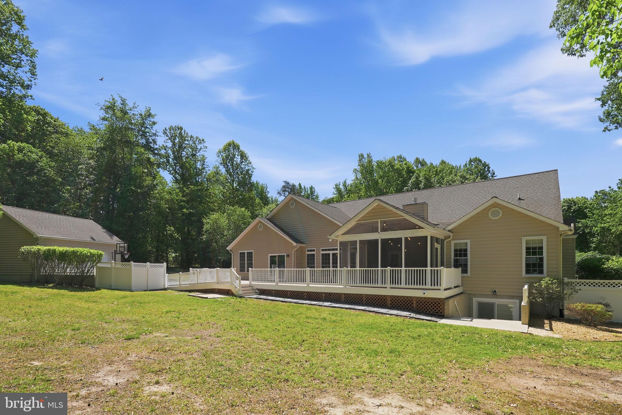 DEERFIELD - Residential