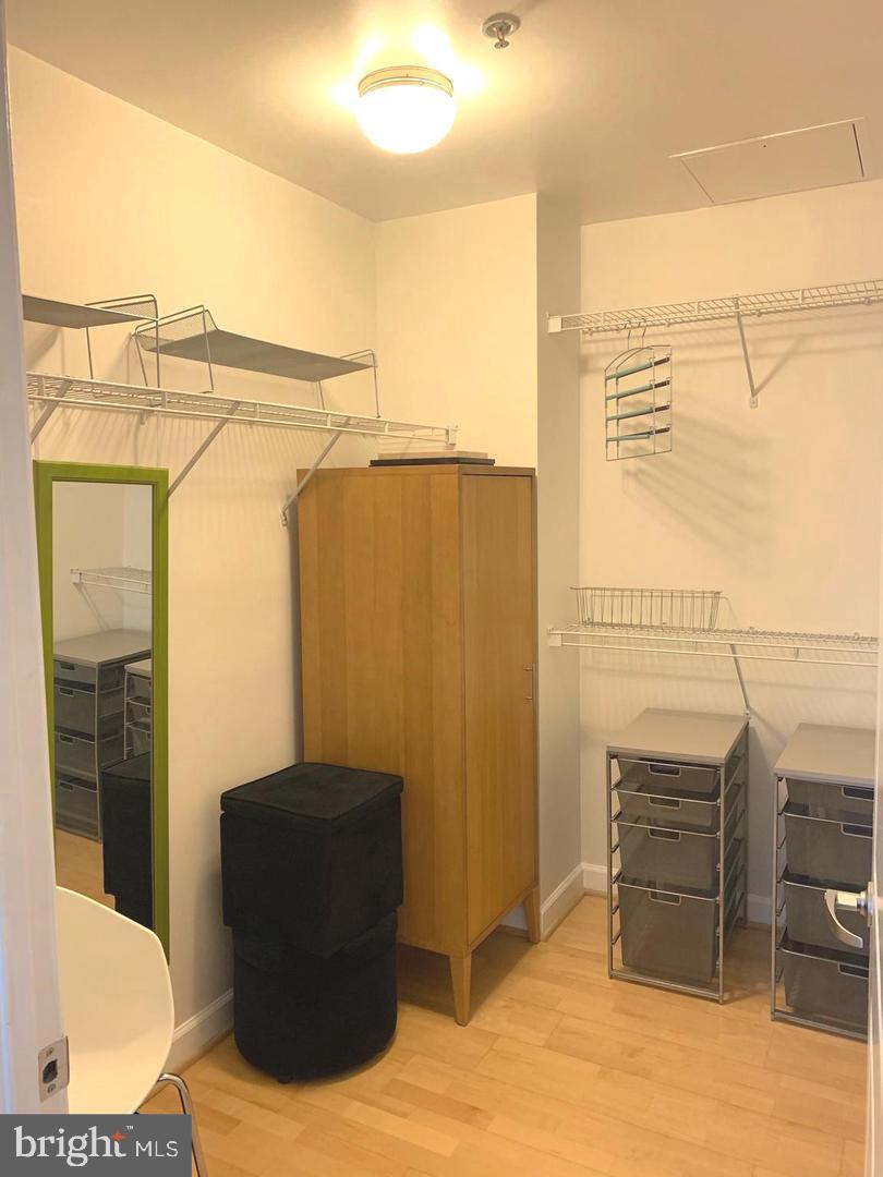WEST END - Residential Lease