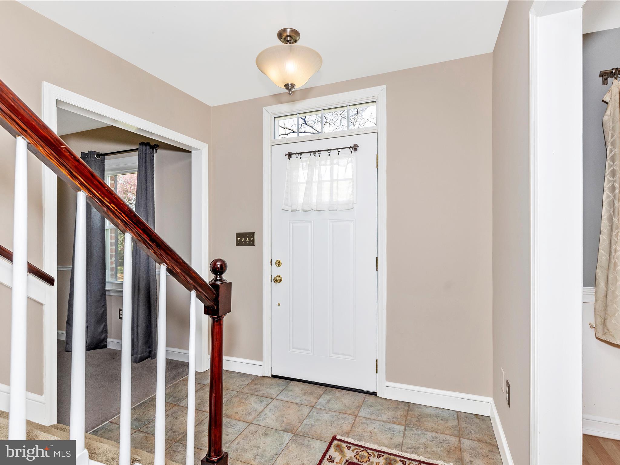 BROADVIEW ACRES - Residential