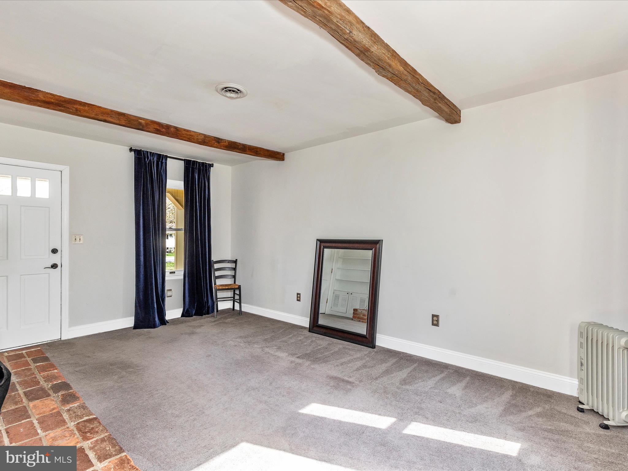 BROADVIEW ACRES - Residential