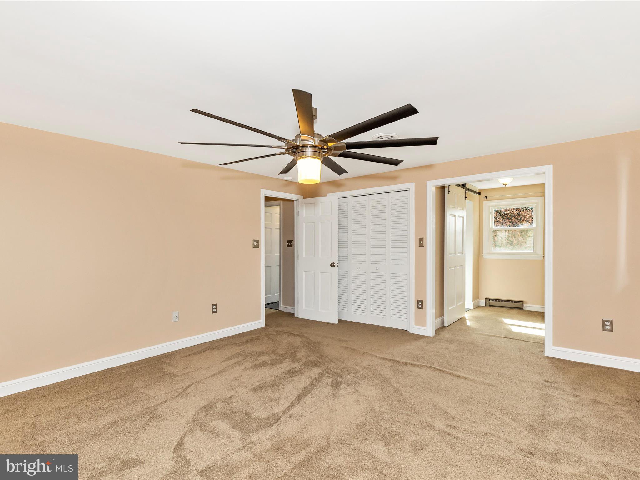 BROADVIEW ACRES - Residential